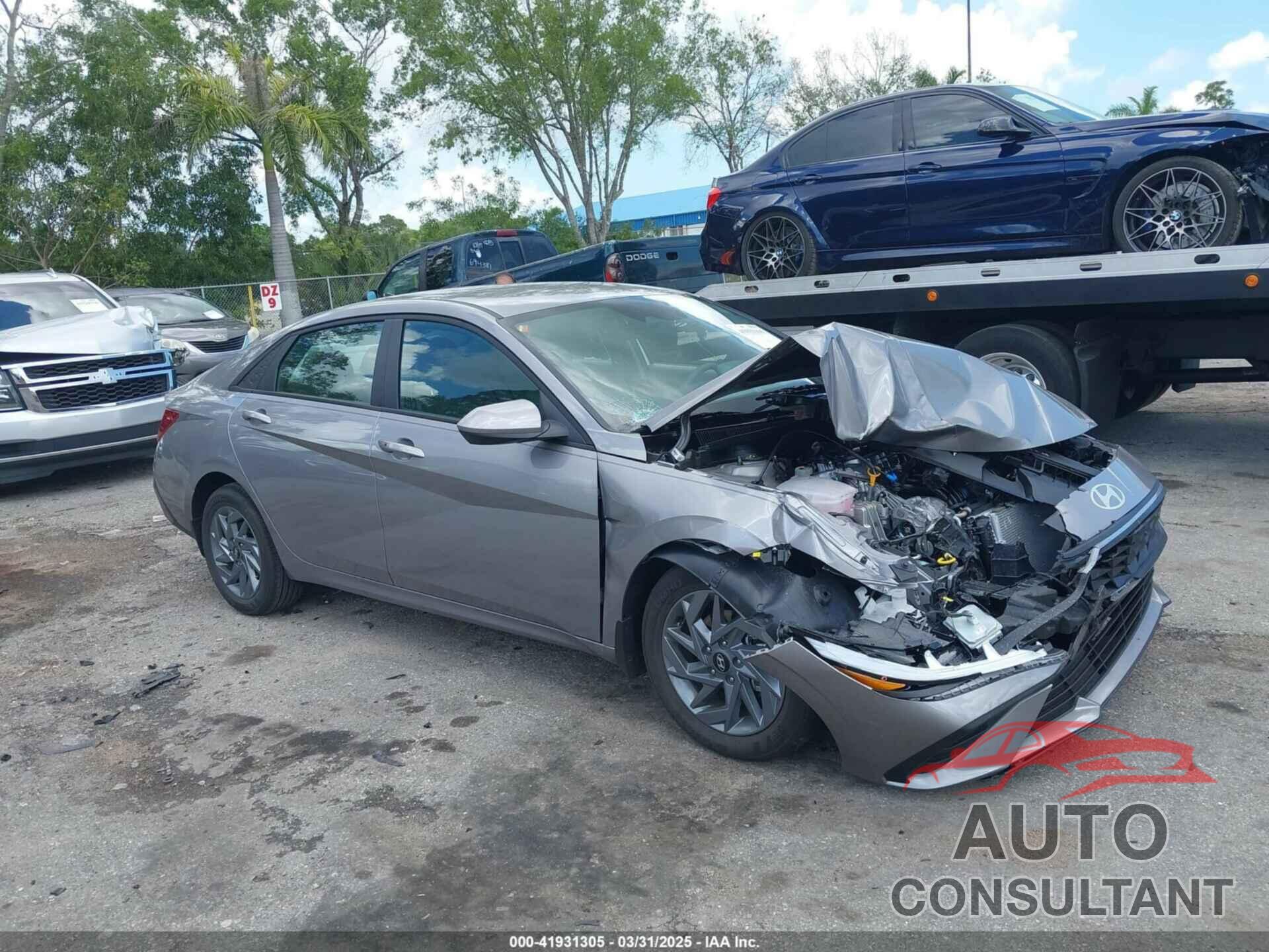HYUNDAI ELANTRA HYBRID 2025 - KMHLM4DJ0SU131058