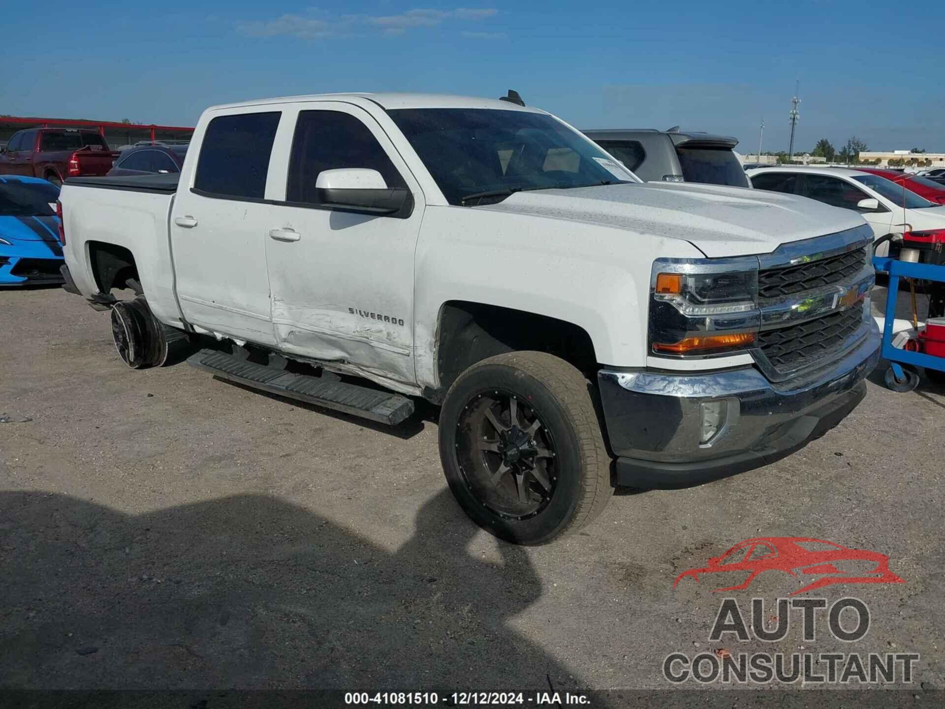 CHEVROLET SILVERADO 1500 2018 - 3GCUCRER7JG359377