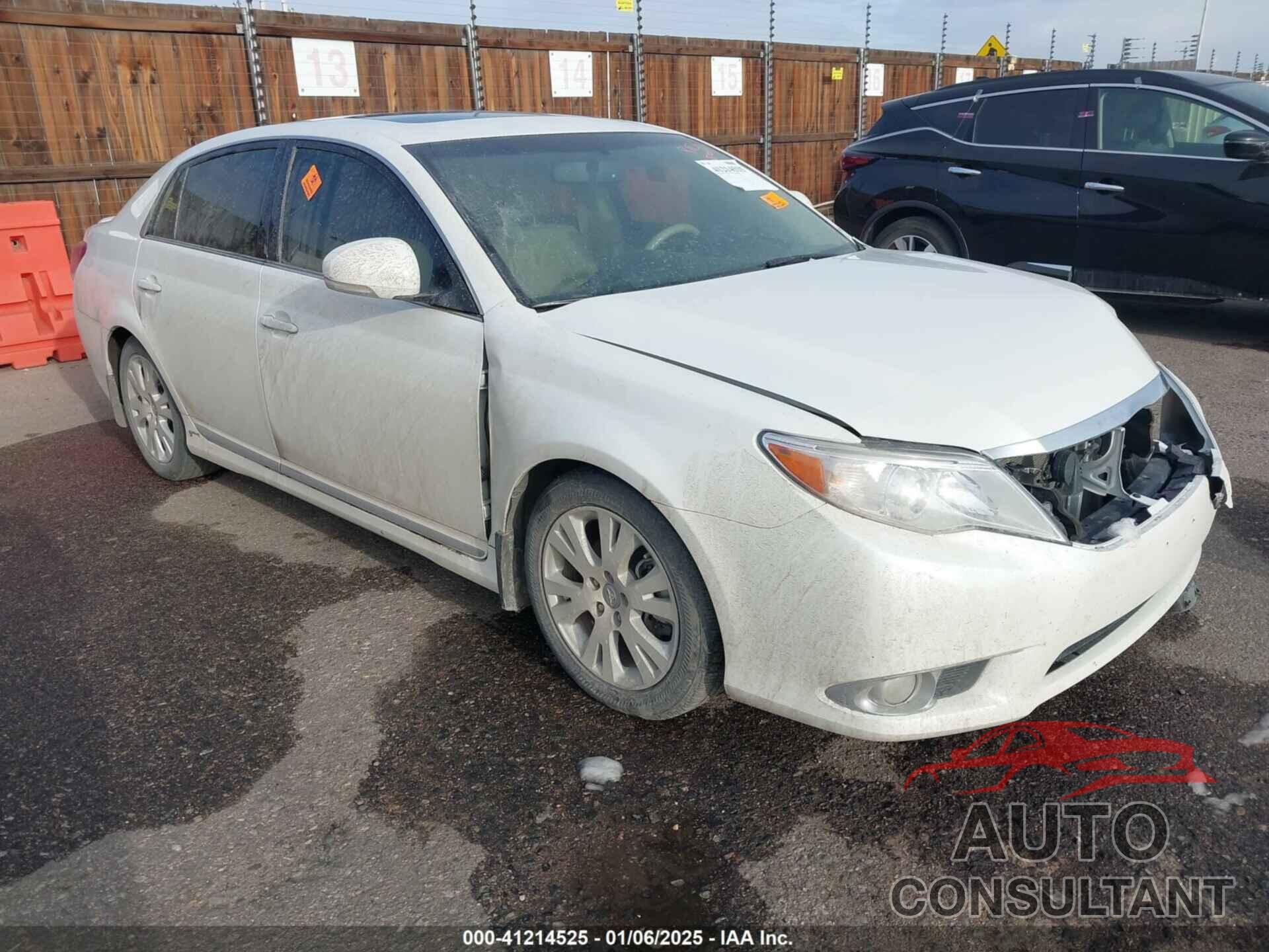 TOYOTA AVALON 2011 - 4T1BK3DB4BU375364