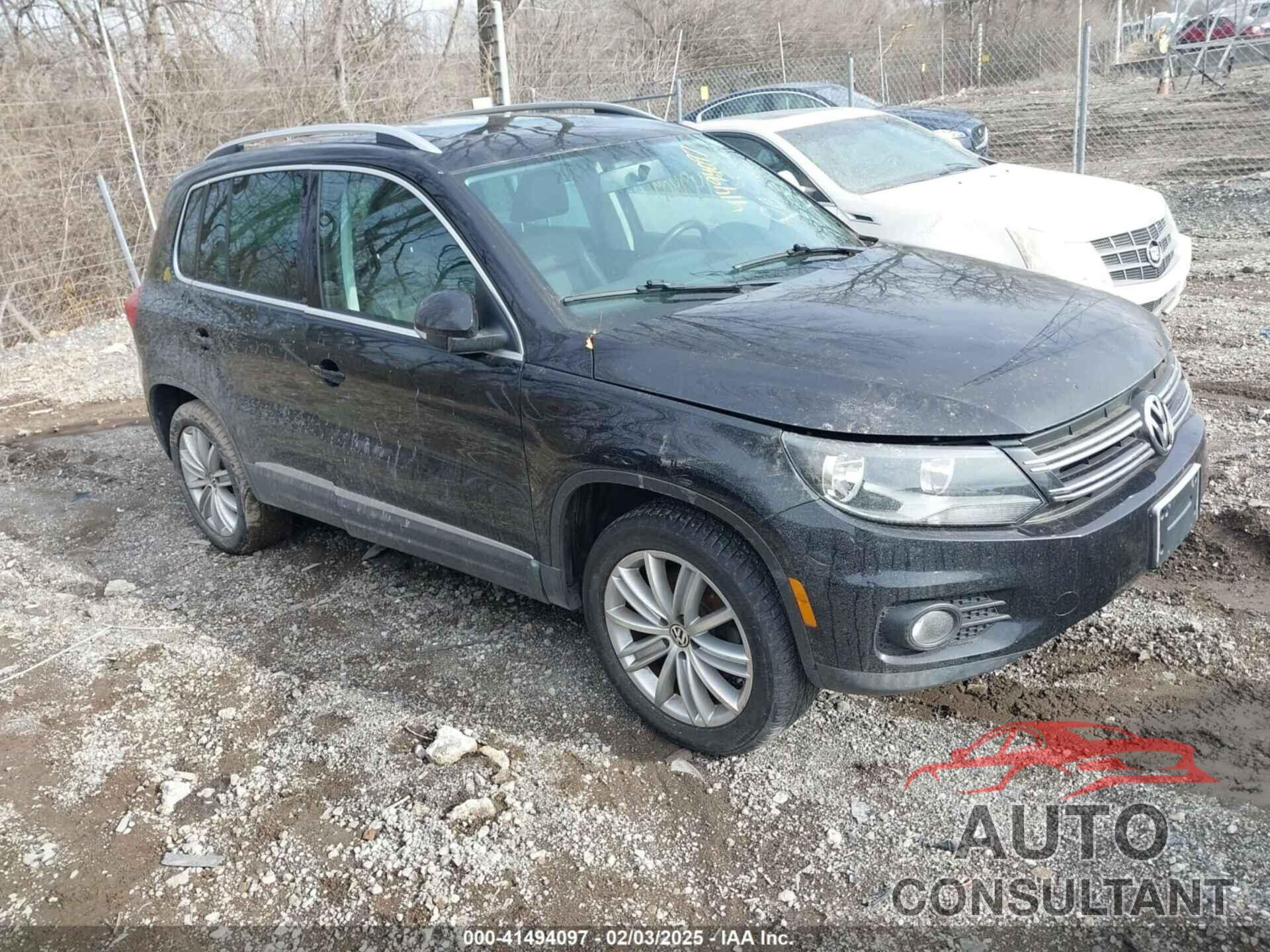 VOLKSWAGEN TIGUAN 2012 - WVGBV7AX2CW570853