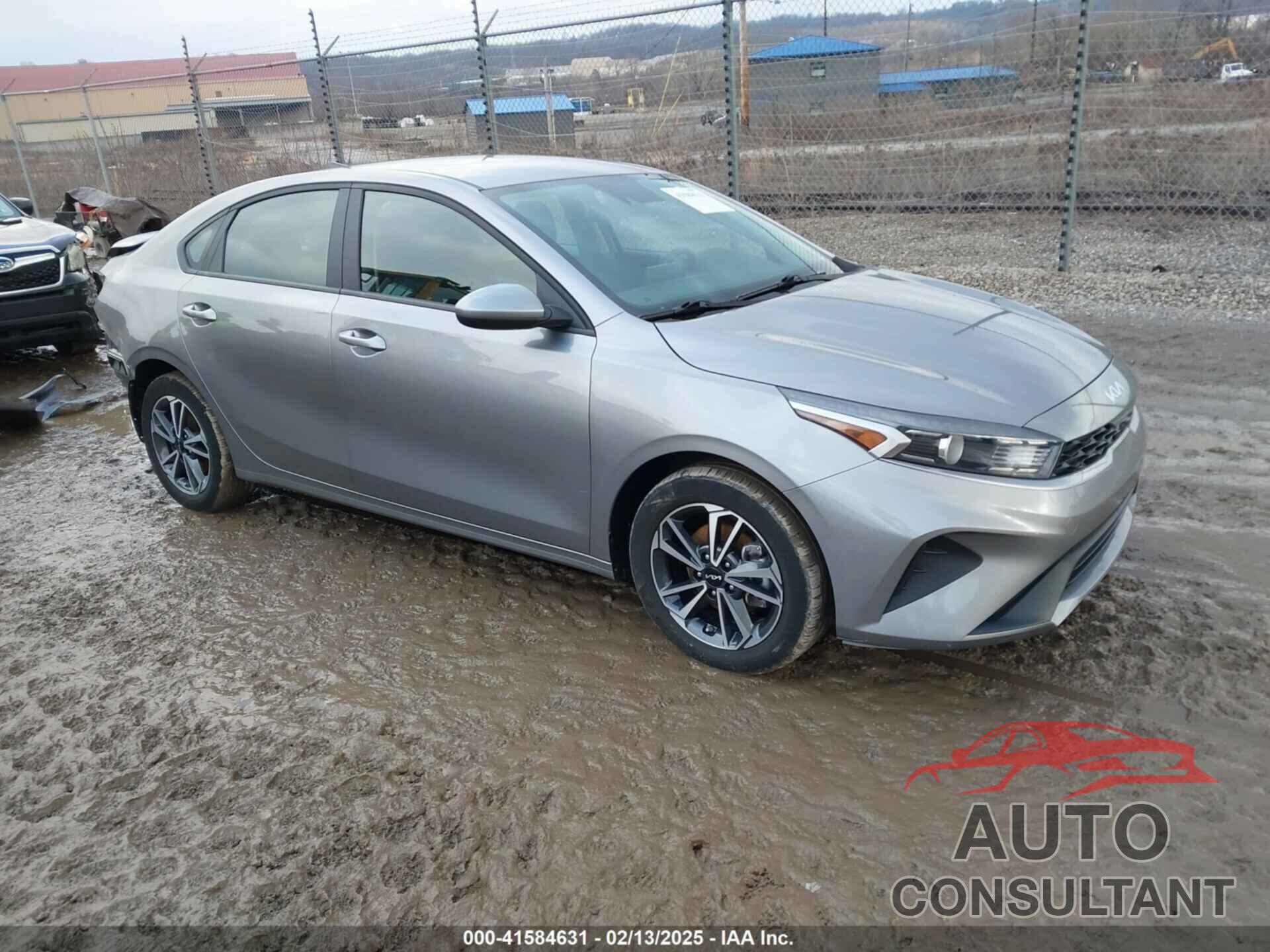 KIA FORTE 2023 - 3KPF24AD4PE532575