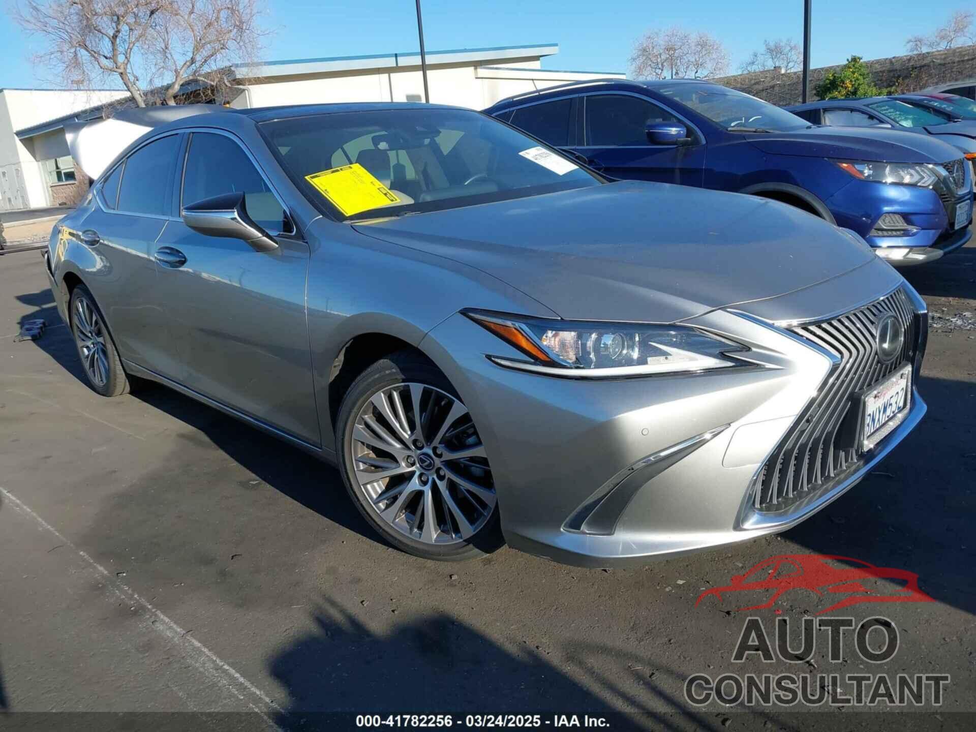 LEXUS ES 350 2019 - JTHBZ1B17K2004045