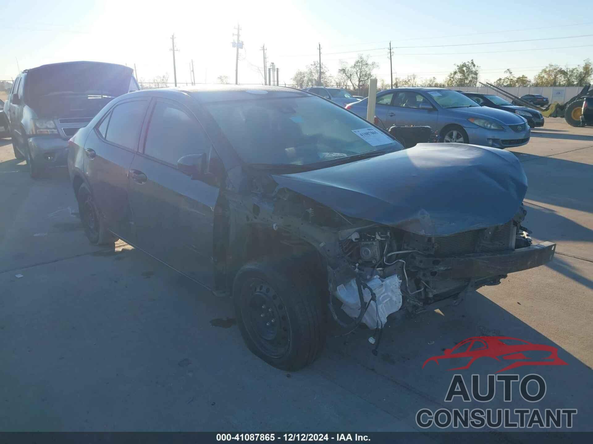 TOYOTA COROLLA 2018 - 5YFBURHE6JP848019