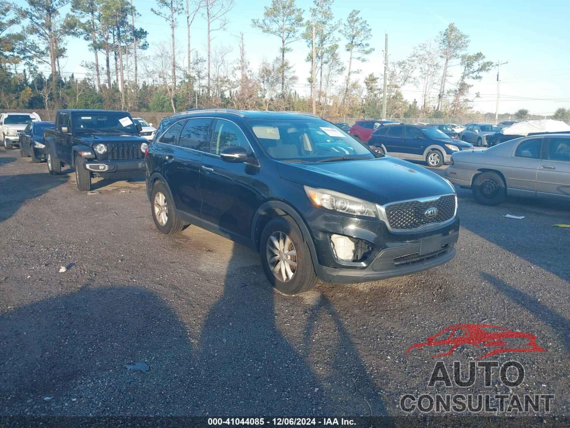 KIA SORENTO 2016 - 5XYPG4A39GG059482