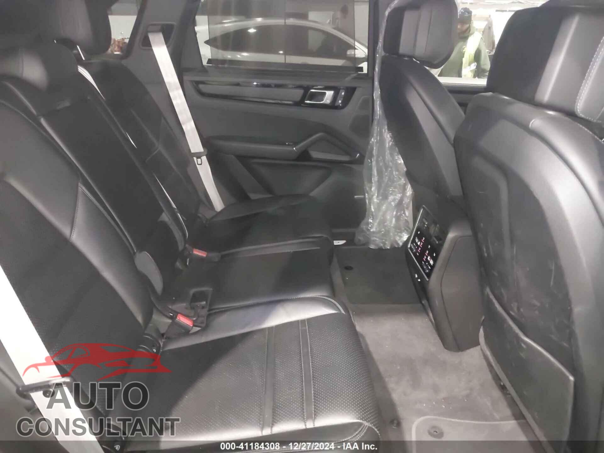 PORSCHE CAYENNE 2023 - WP1AA2AY4PDA05799