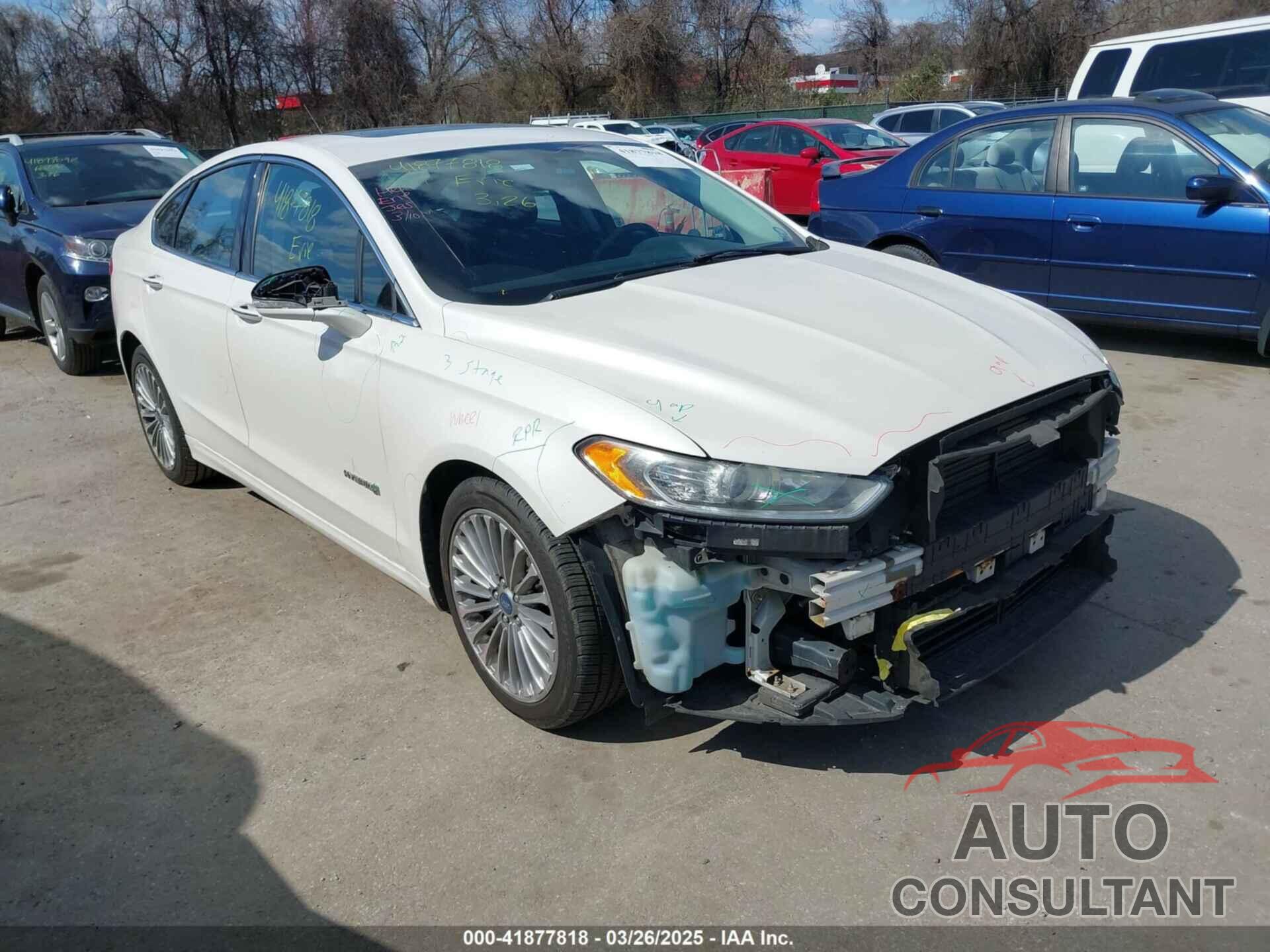 FORD FUSION HYBRID 2013 - 3FA6P0RU1DR357341