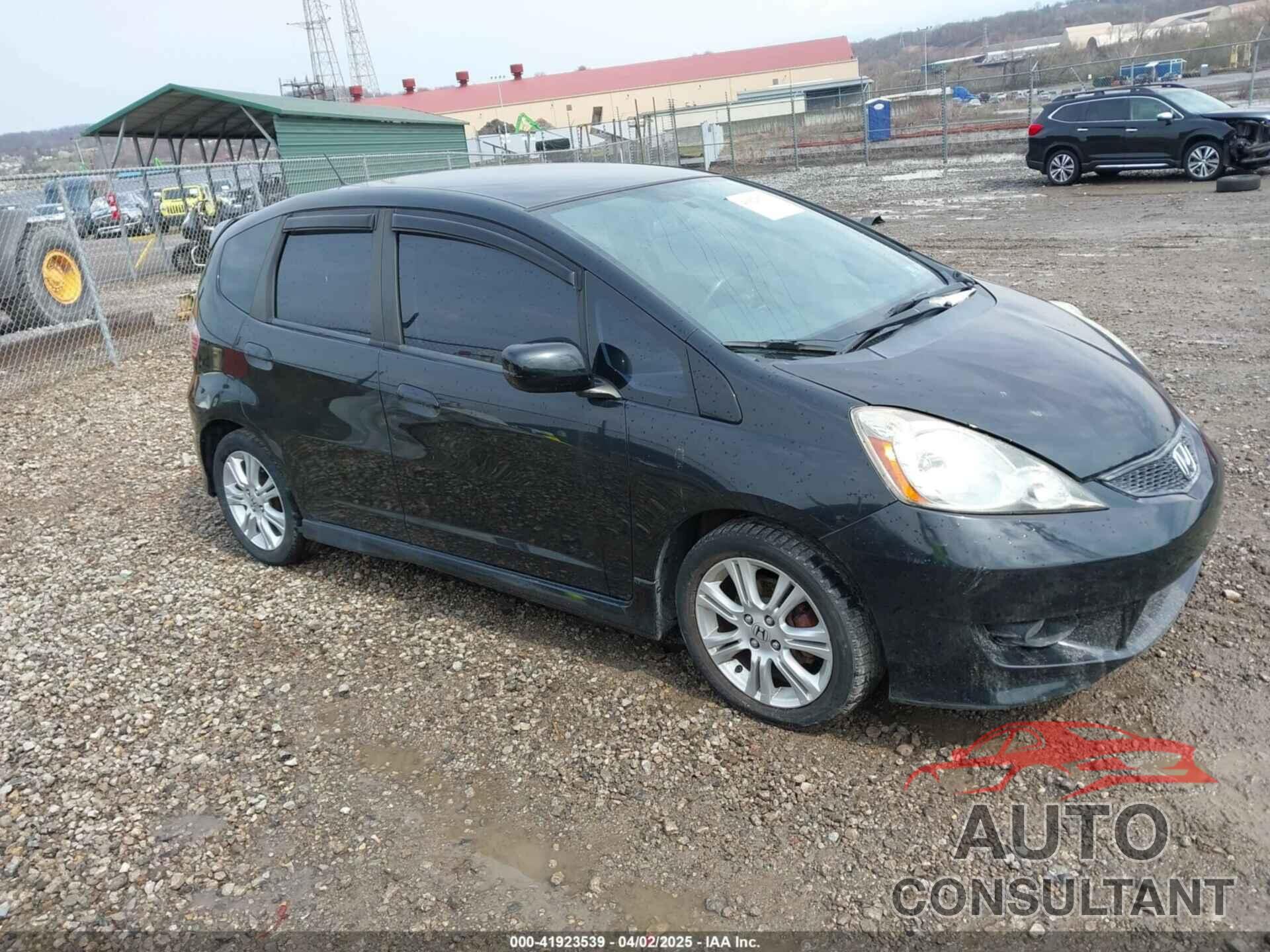 HONDA FIT 2011 - JHMGE8H57BC024794