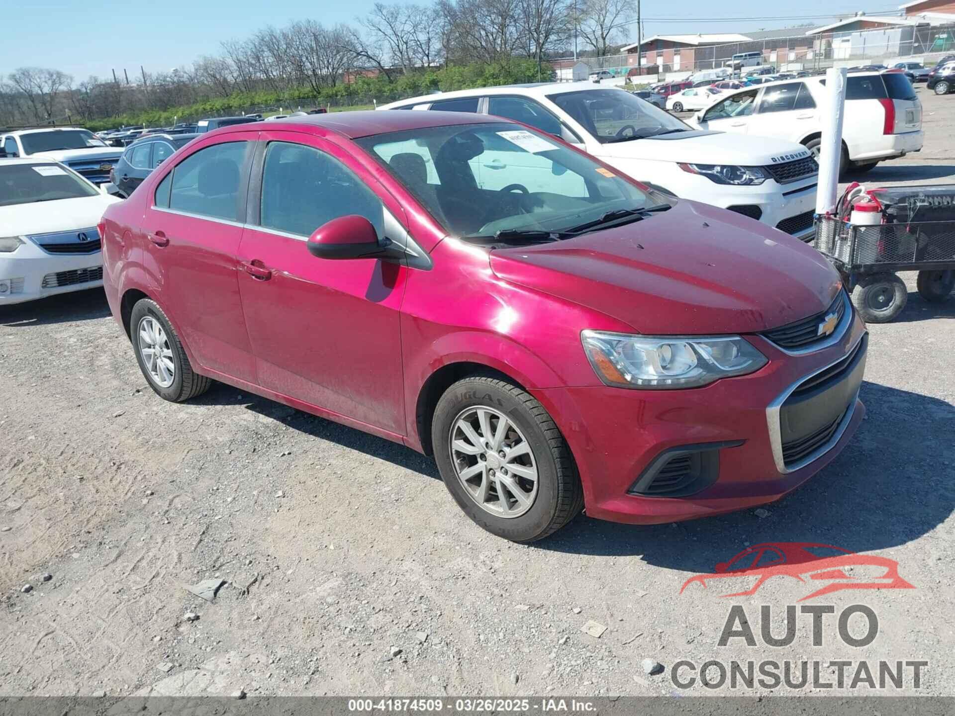 CHEVROLET SONIC 2018 - 1G1JD5SB4J4100139