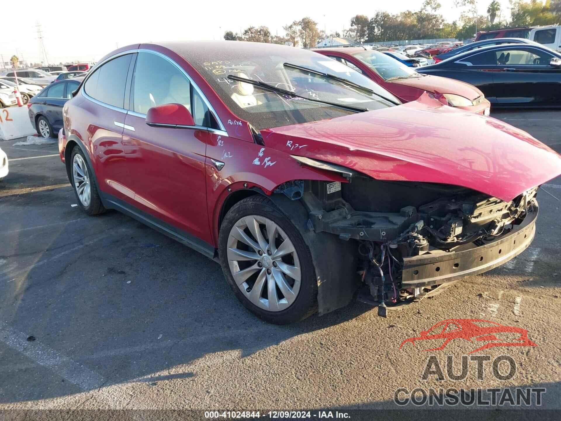 TESLA MODEL X 2019 - 5YJXCAE29KF191427