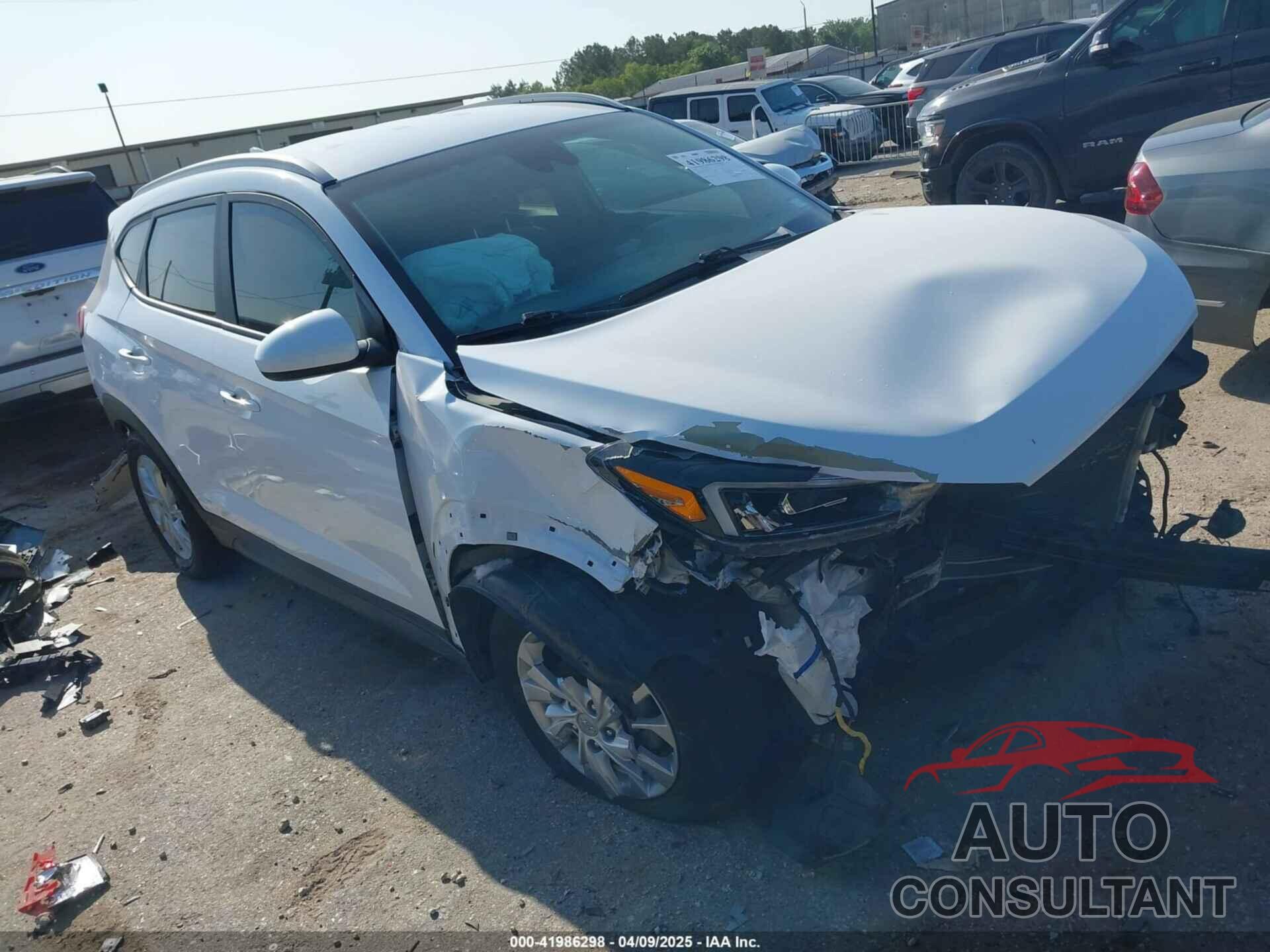 HYUNDAI TUCSON 2021 - KM8J33A42MU314290