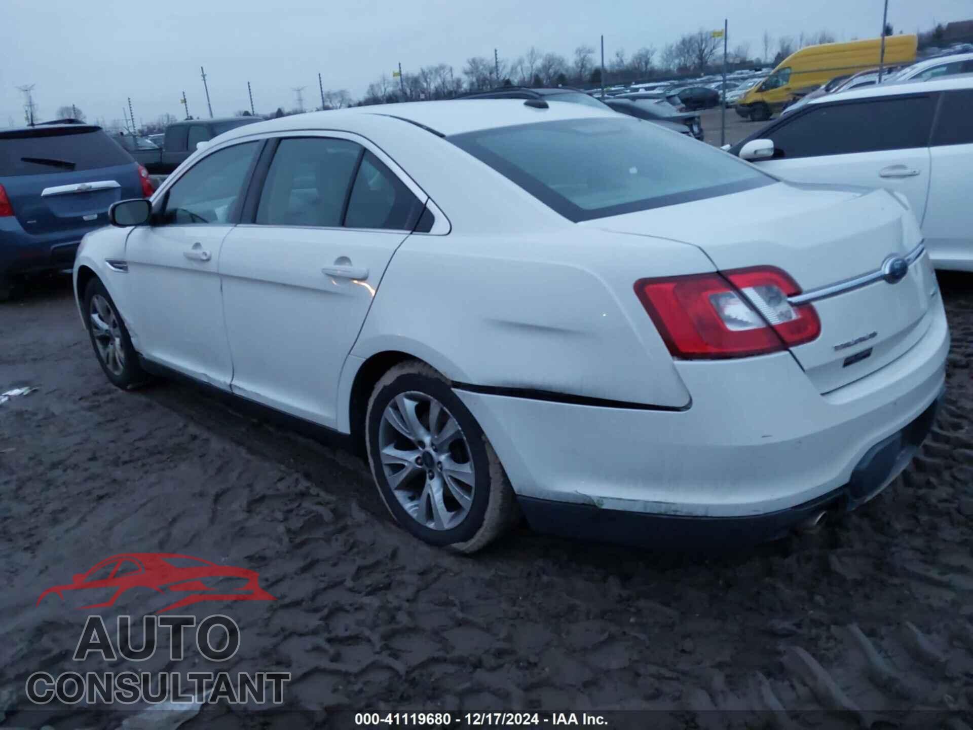 FORD TAURUS 2011 - 1FAHP2EW2BG103444
