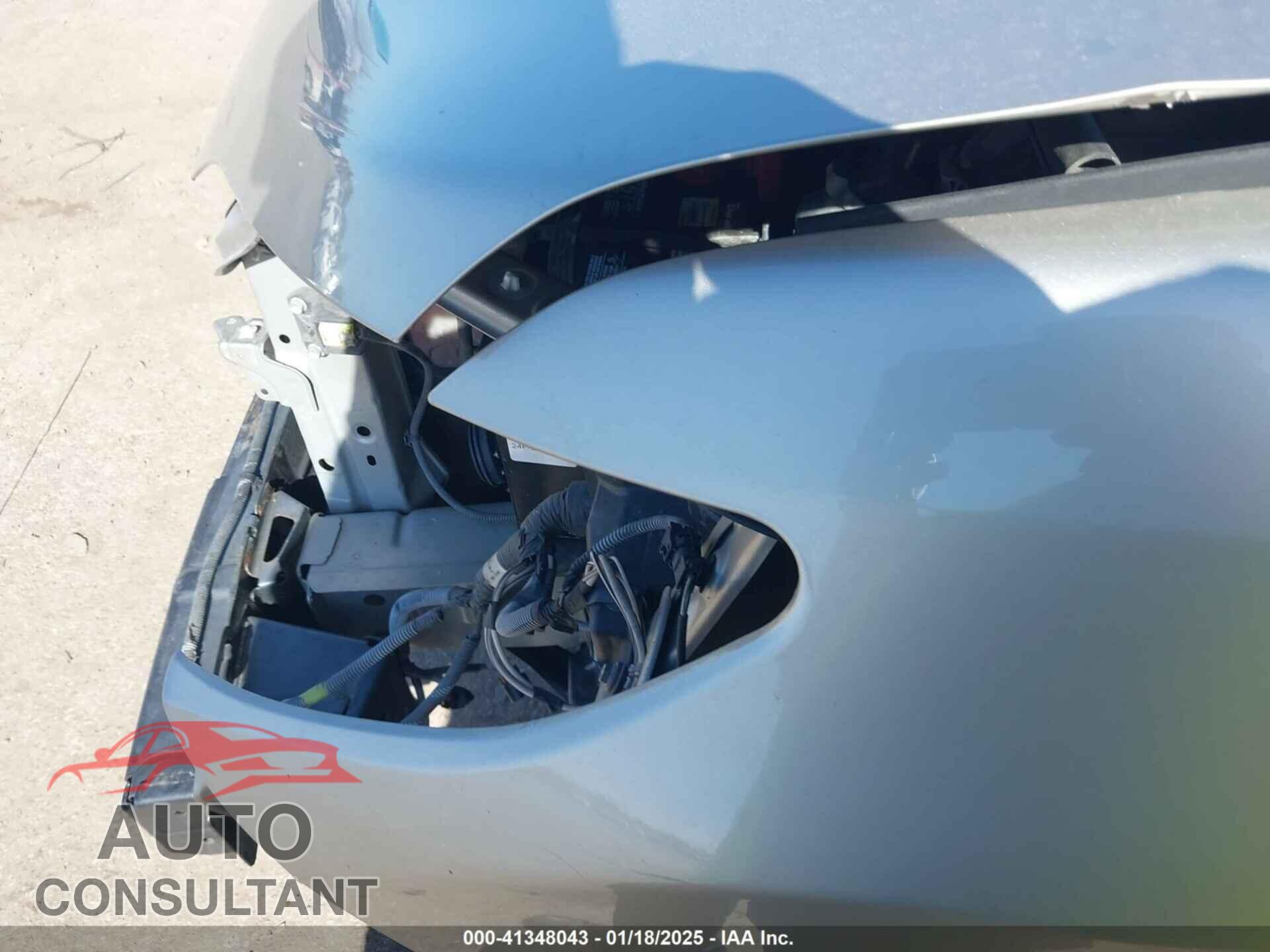 TOYOTA SIENNA 2017 - 5TDYZ3DC2HS800984