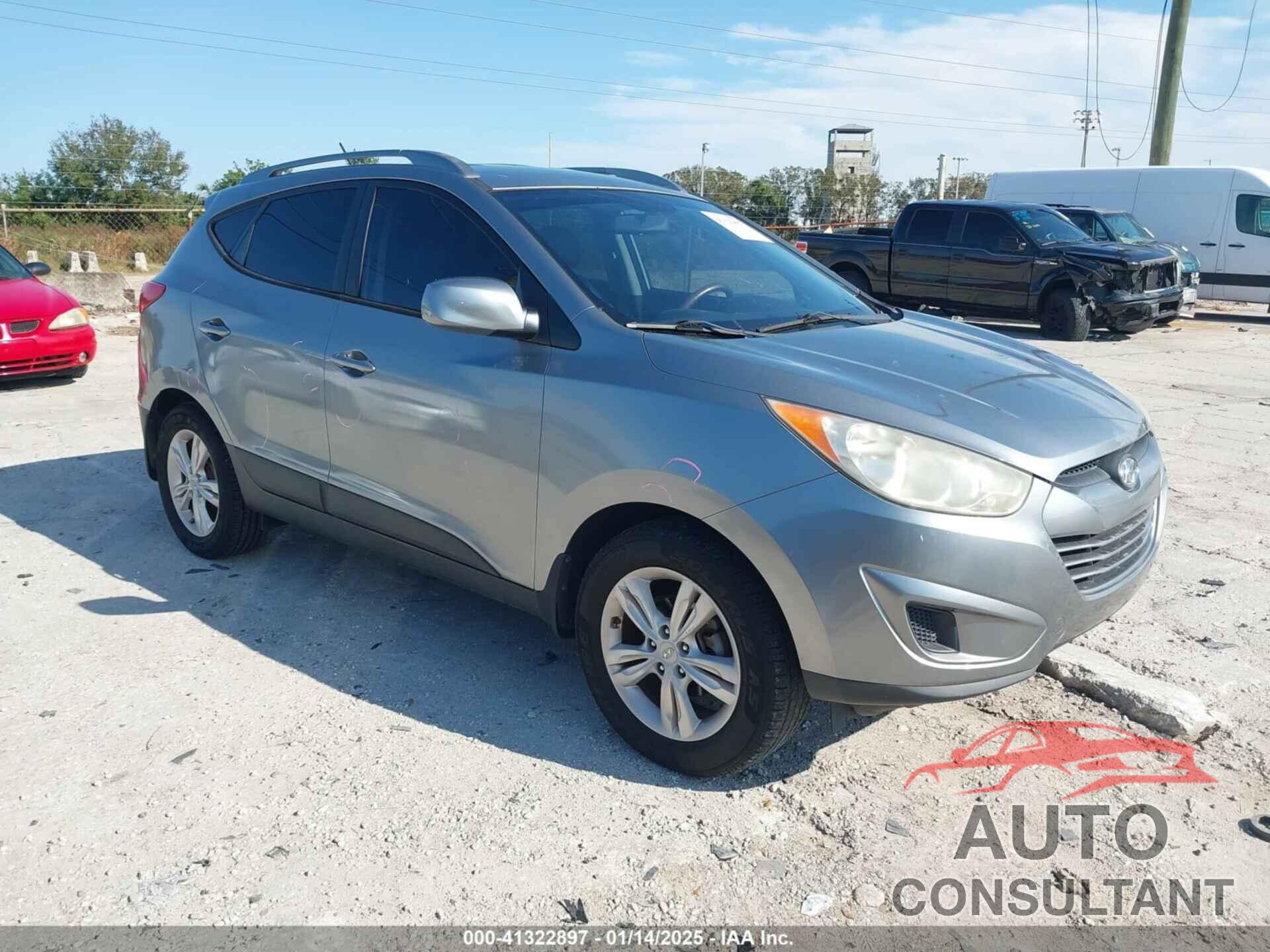 HYUNDAI TUCSON 2011 - KM8JU3AC9BU173848