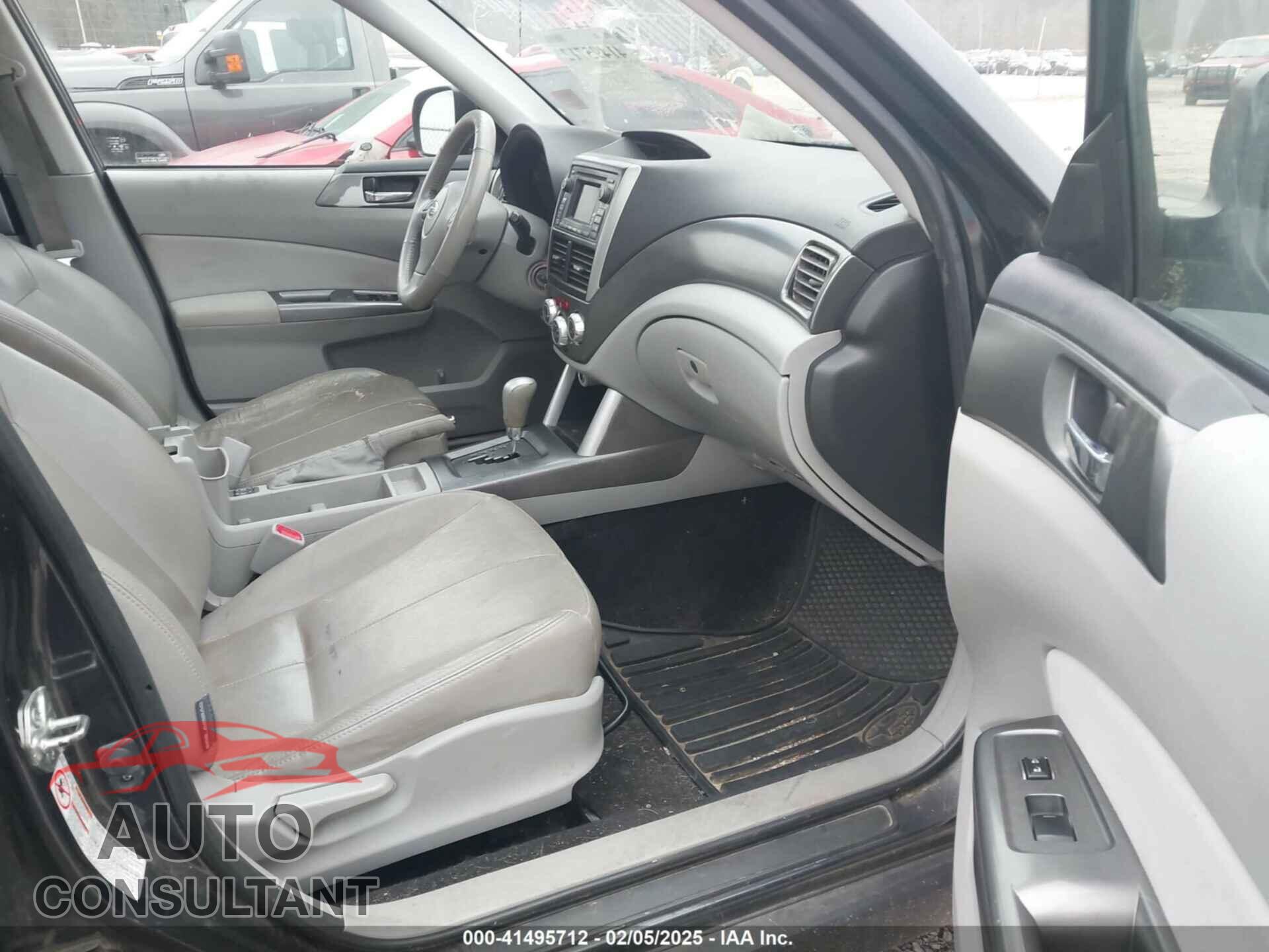 SUBARU FORESTER 2011 - JF2SHAEC3BH745745