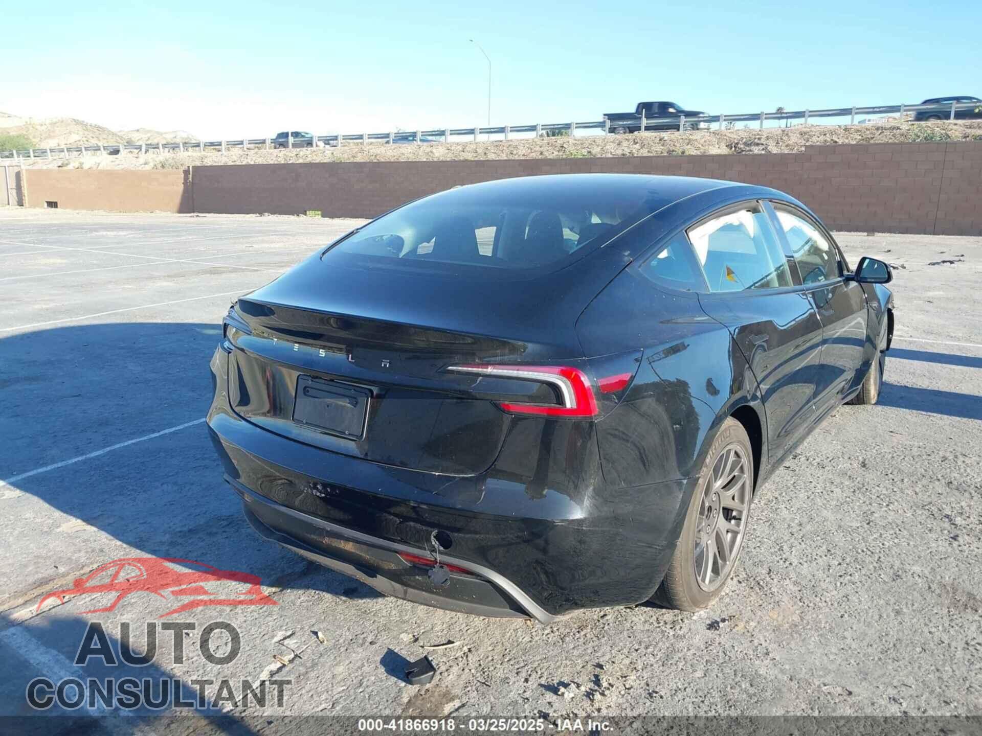 TESLA MODEL 3 2025 - 5YJ3E1EA0SF883396