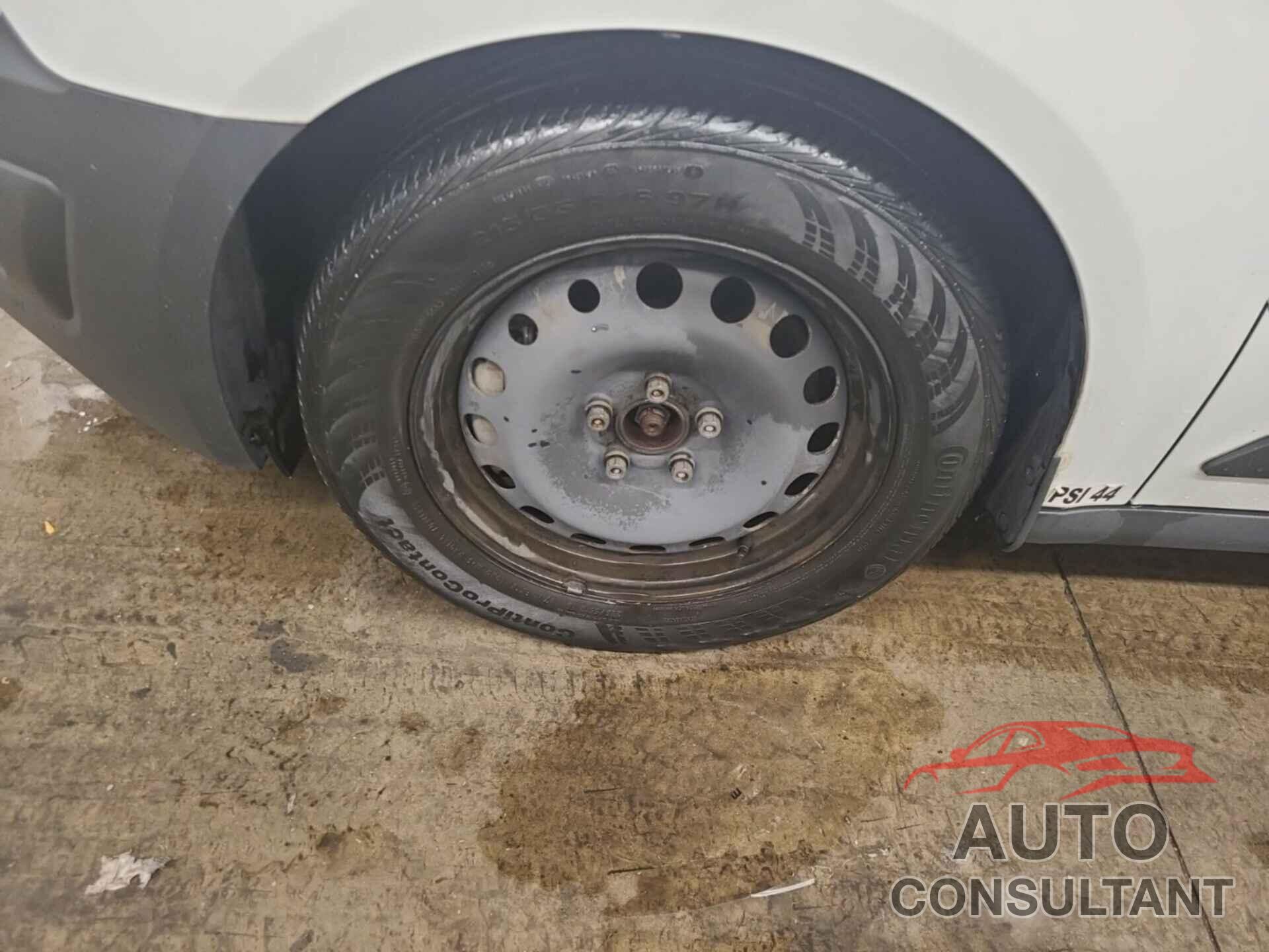 FORD TRANSIT CONNECT 2017 - NM0LS6E72H1312629