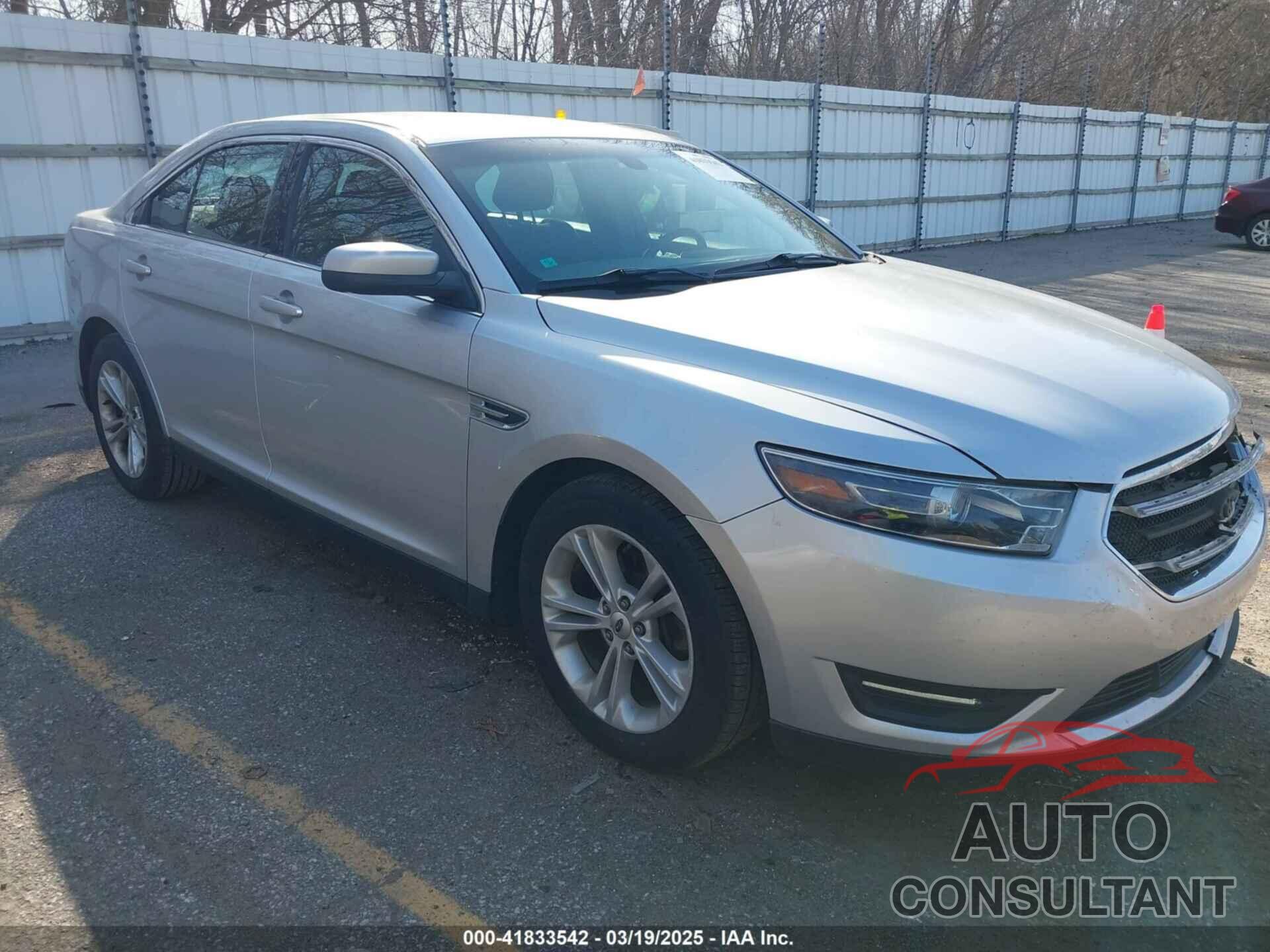 FORD TAURUS 2013 - 1FAHP2E8XDG191132