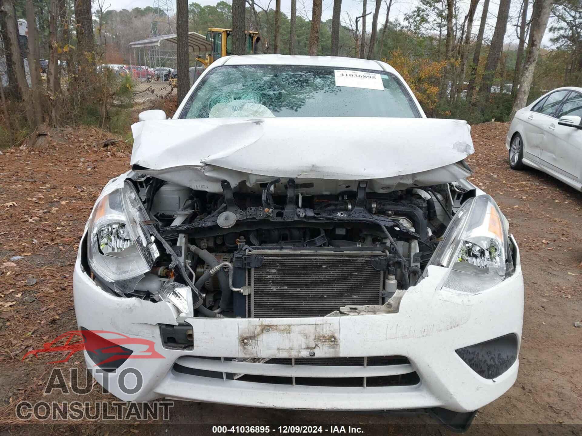 NISSAN VERSA 2017 - 3N1CN7AP3HL868109