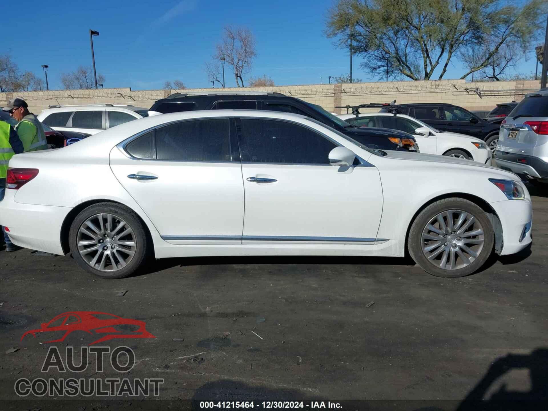 LEXUS LS 460 2015 - JTHBL5EF5F5136547
