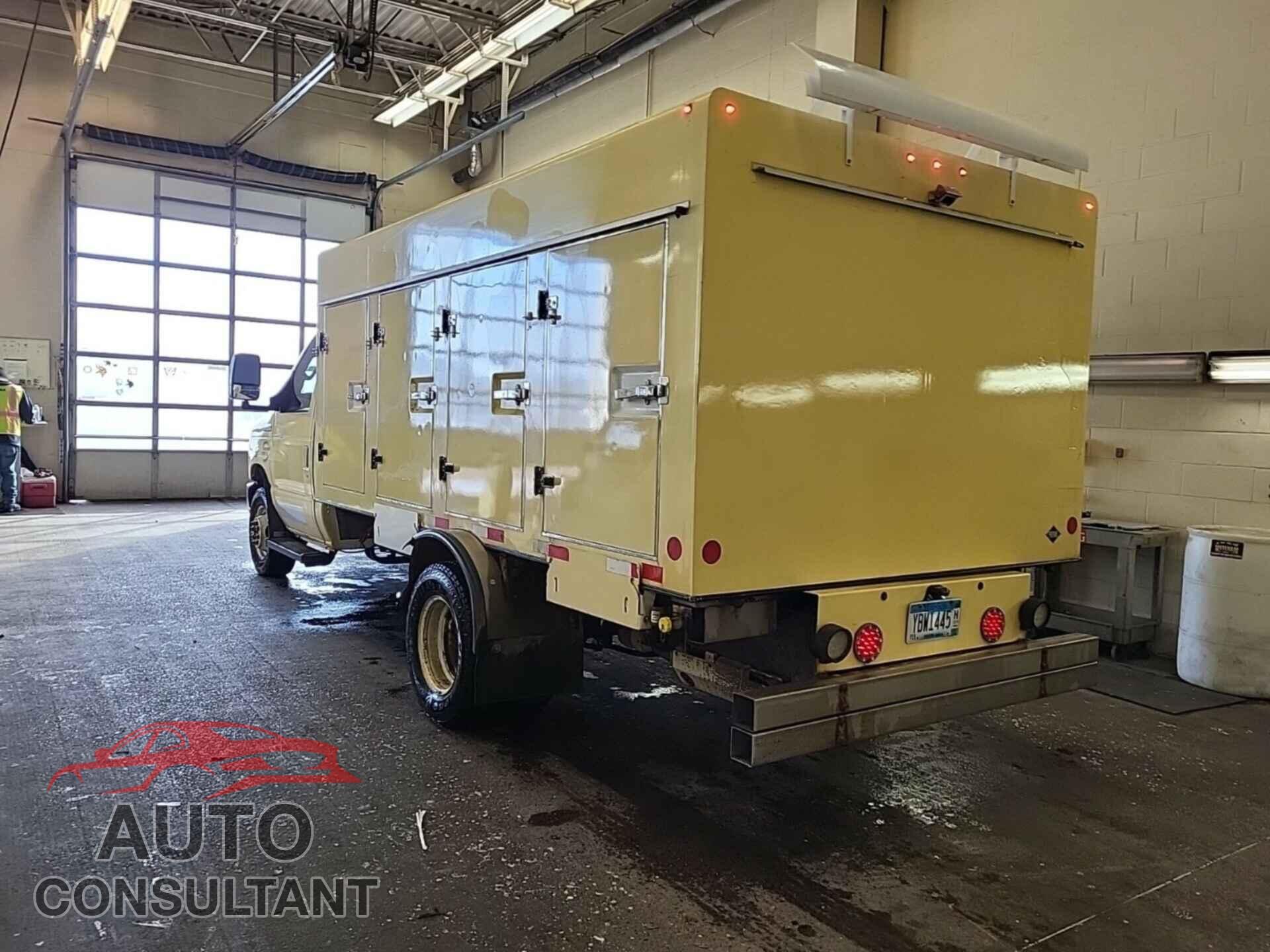 FORD ECONOLINE 2019 - 1FDXE4FS7KDC07816