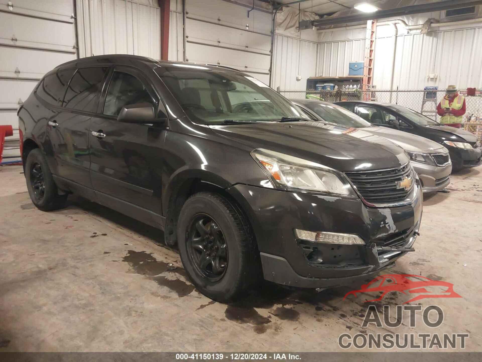 CHEVROLET TRAVERSE 2015 - 1GNKRFED3FJ376246