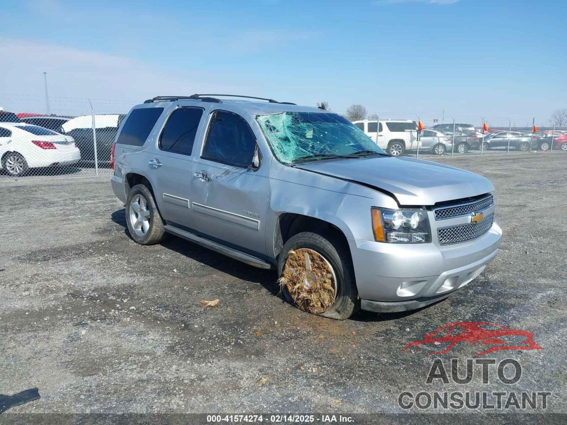 CHEVROLET TAHOE 2013 - 1GNSCBE06DR106384