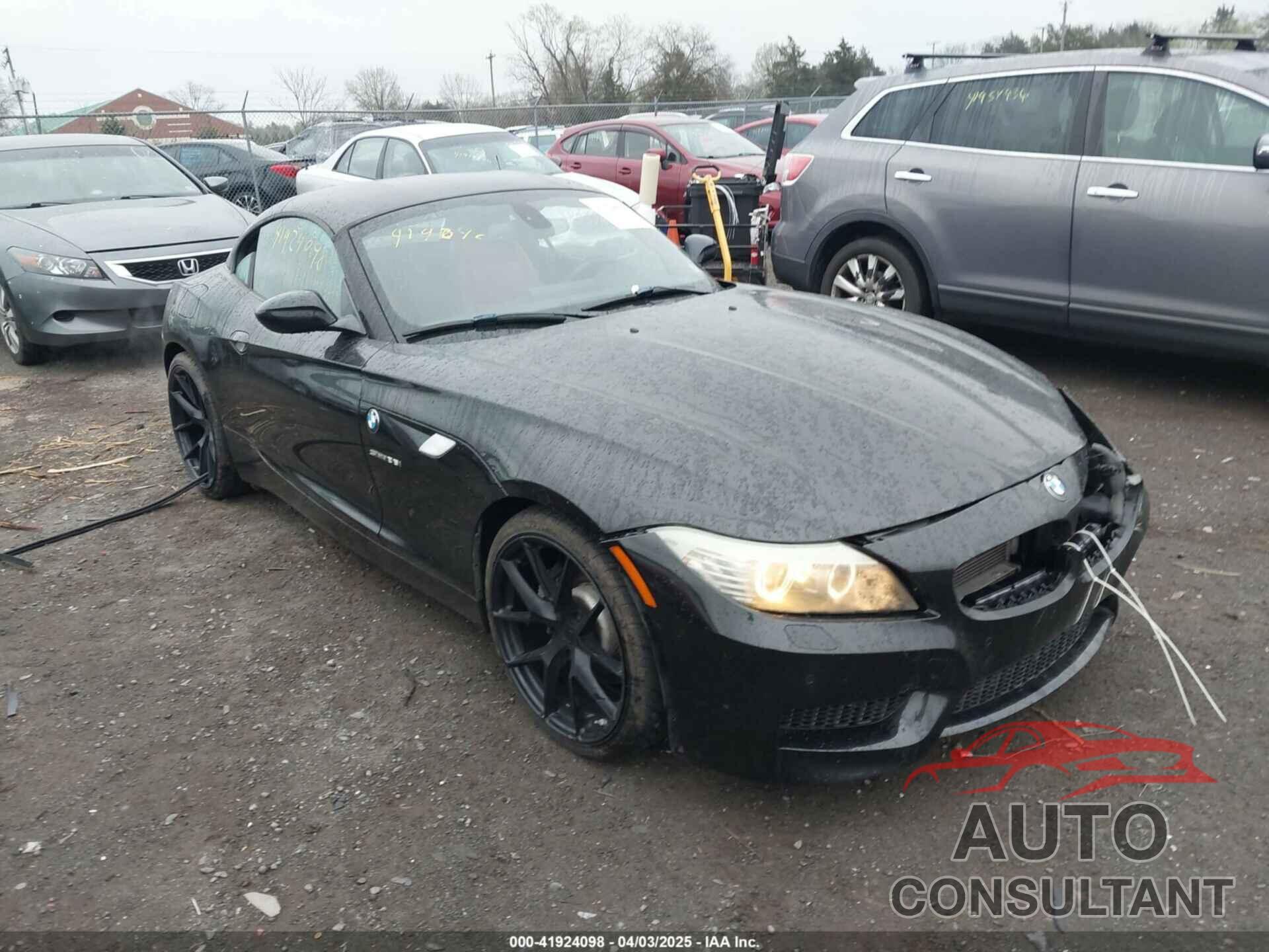 BMW Z4 2012 - WBALM7C53CE384992
