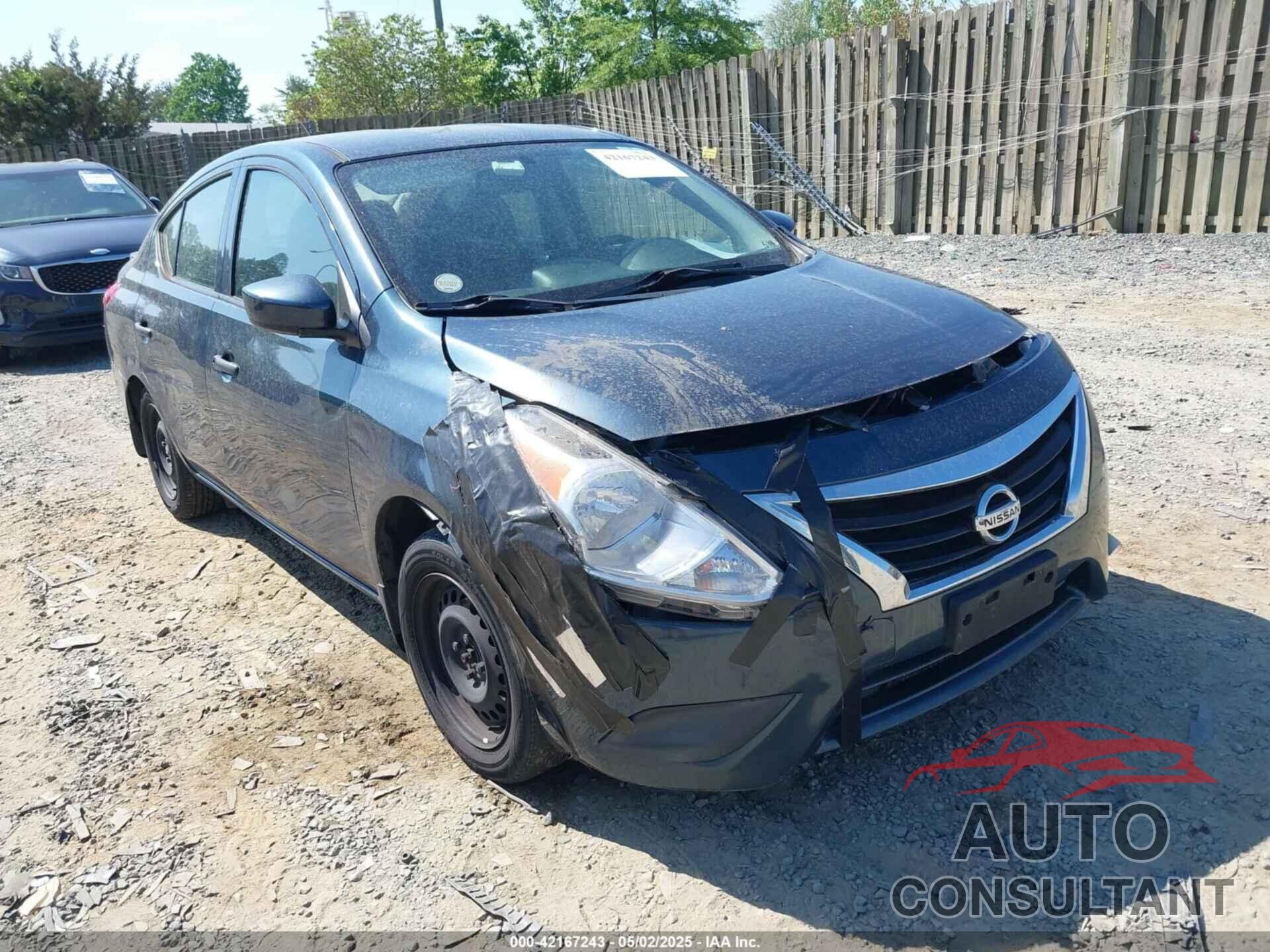NISSAN VERSA 2017 - 3N1CN7AP1HL831849