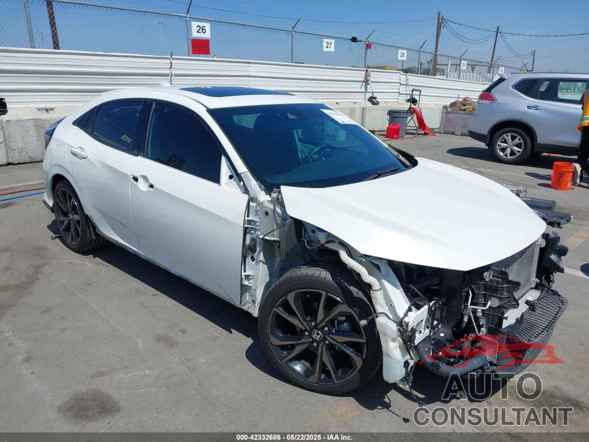 HONDA CIVIC 2019 - SHHFK7H93KU404445