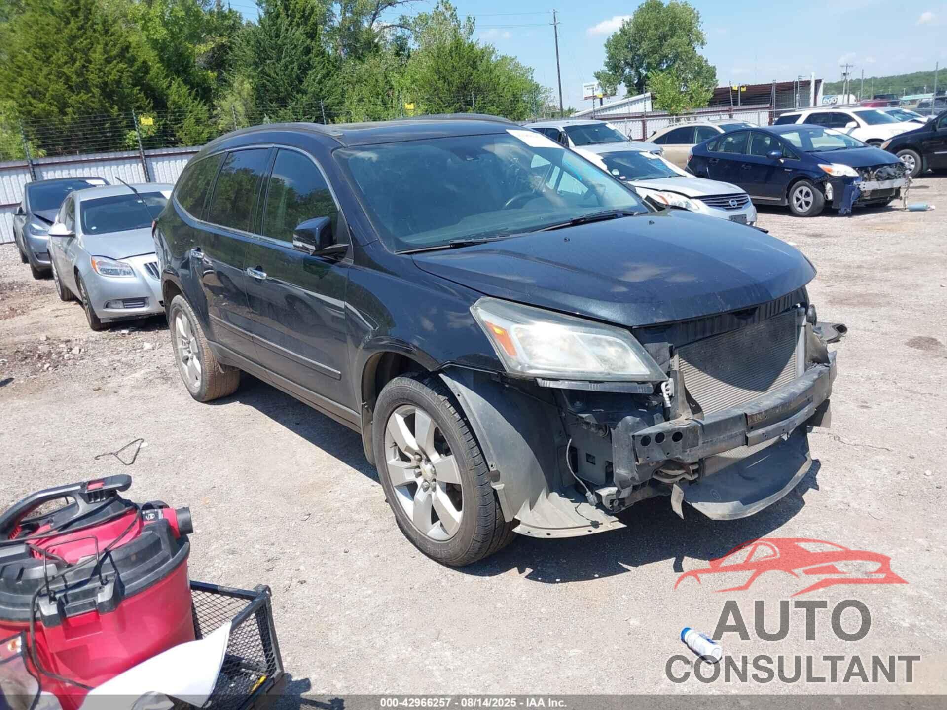 CHEVROLET TRAVERSE 2015 - 1GNKRJKD3FJ149498