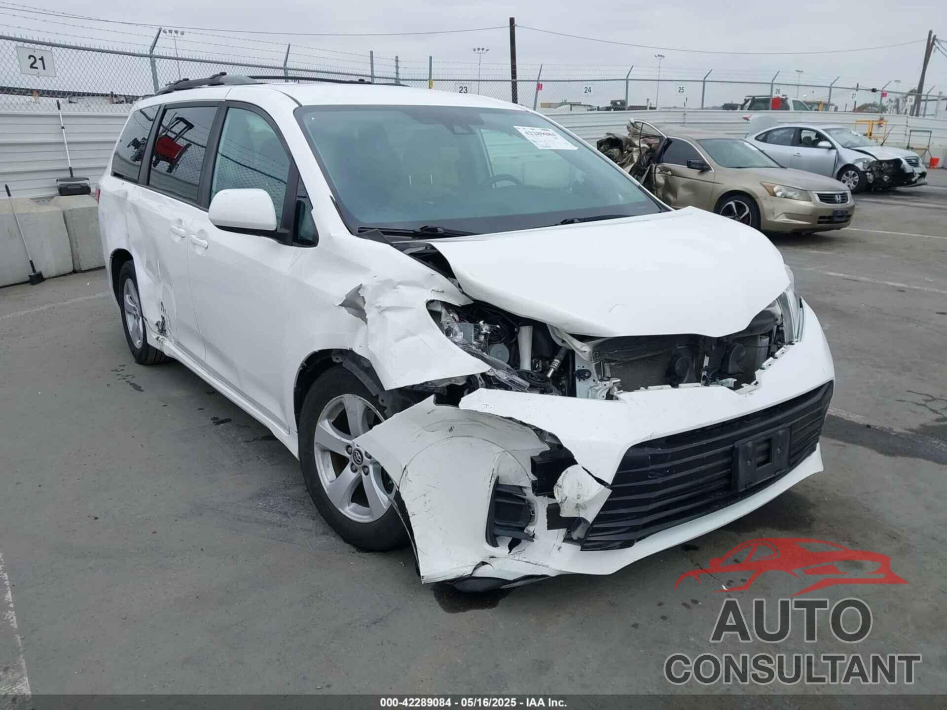 TOYOTA SIENNA 2020 - 5TDKZ3DC0LS044909