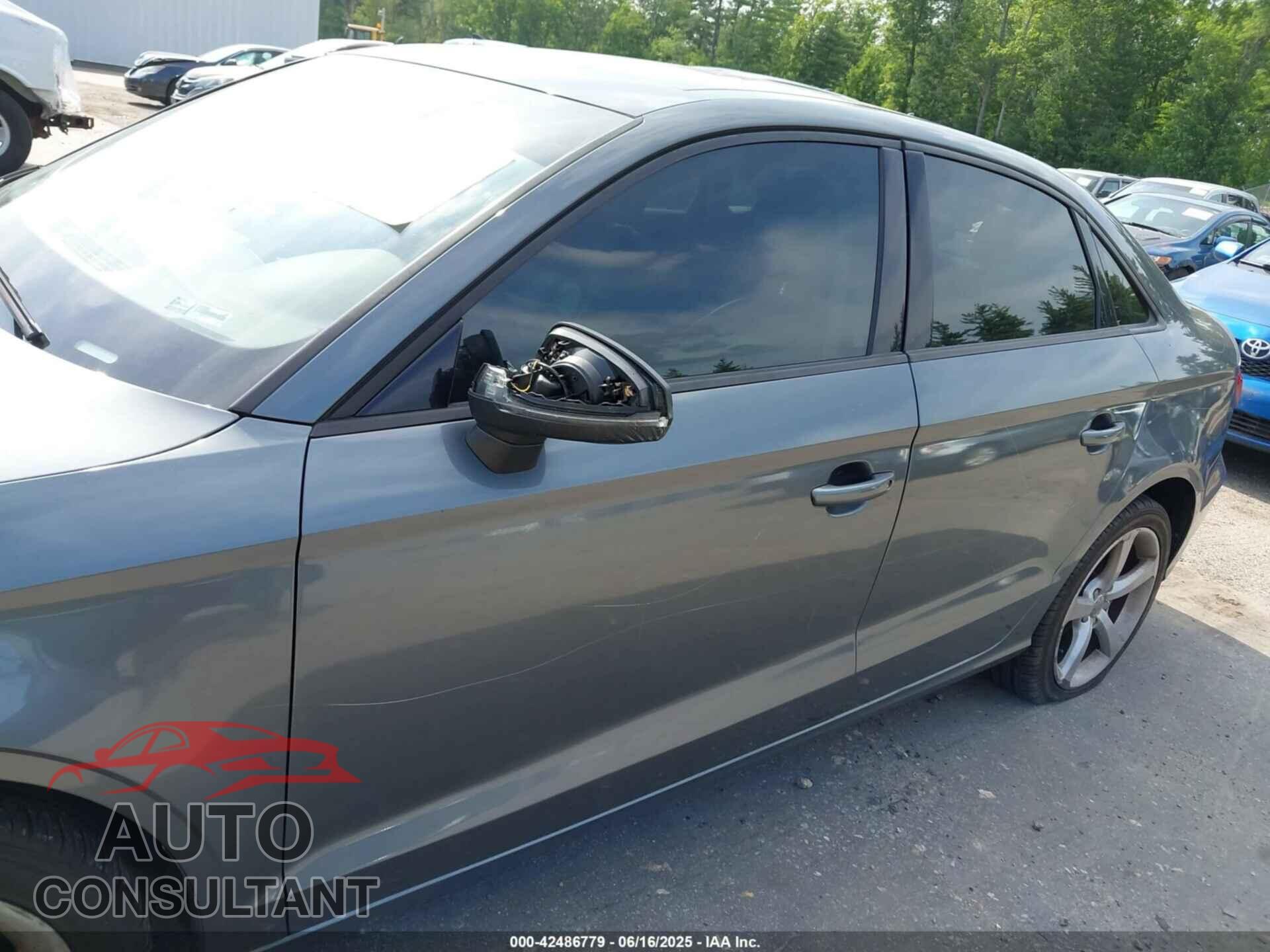 AUDI A3 2015 - WAUBFGFF9F1007122