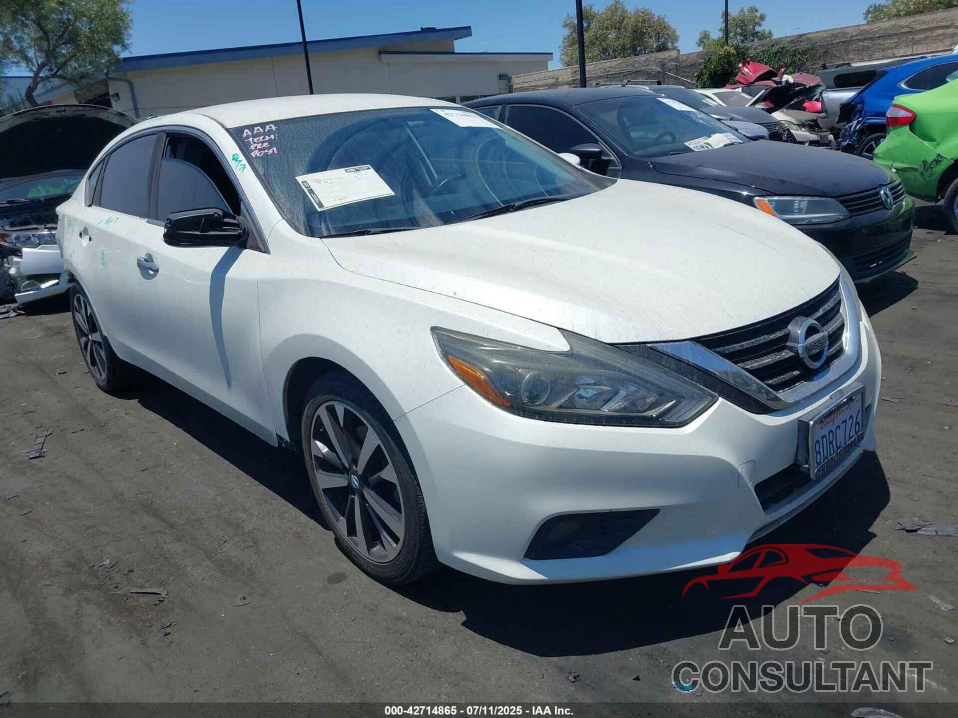 NISSAN ALTIMA 2018 - 1N4AL3AP8JC149867