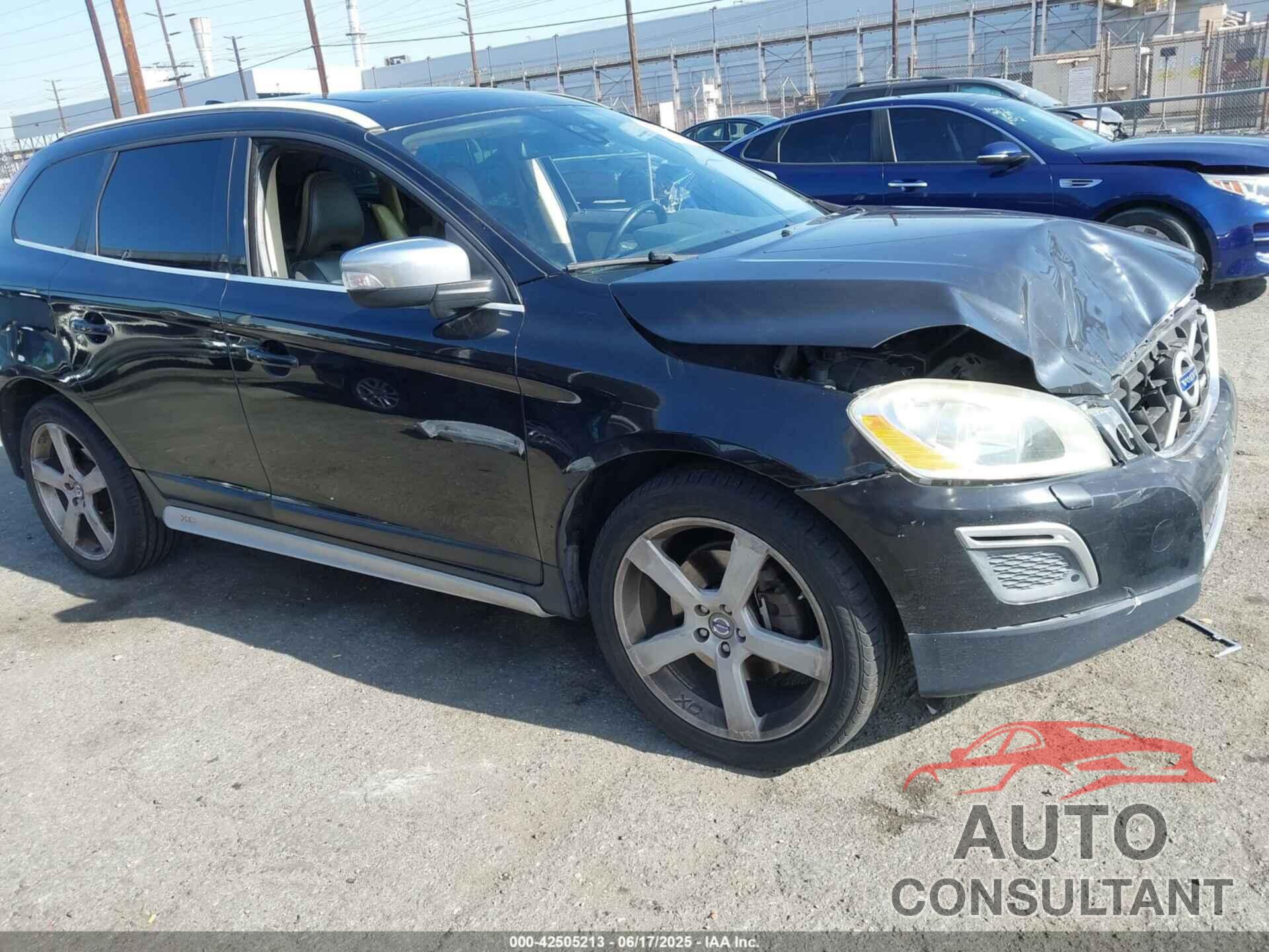 VOLVO XC60 2010 - YV4992DZ2A2102002