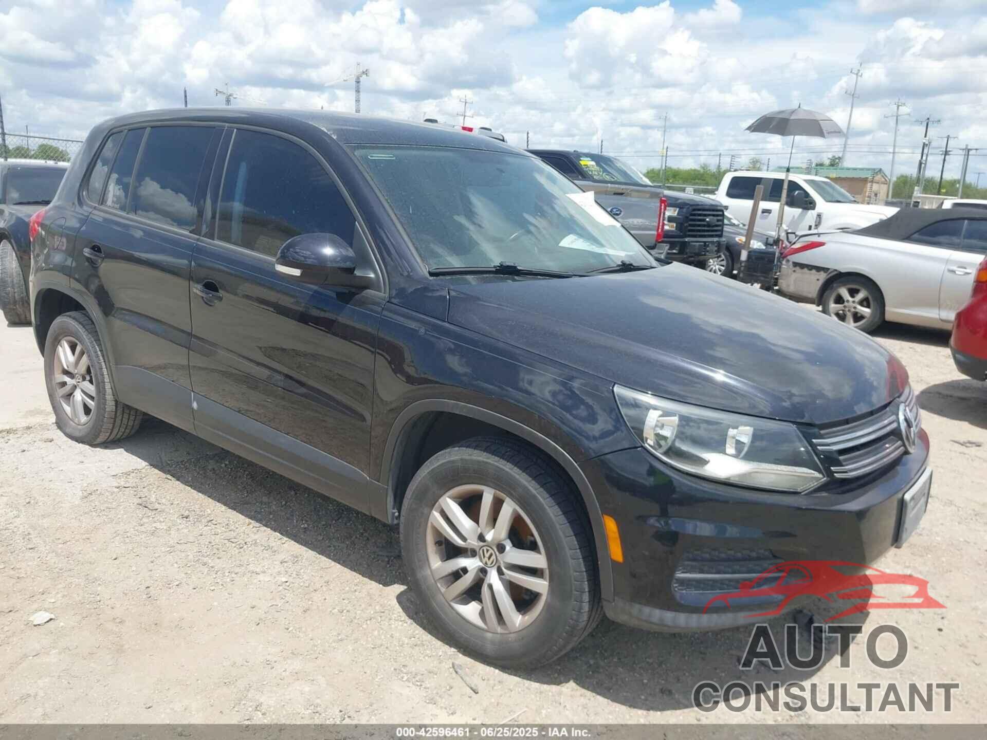 VOLKSWAGEN TIGUAN 2013 - WVGAV7AX5DW504777
