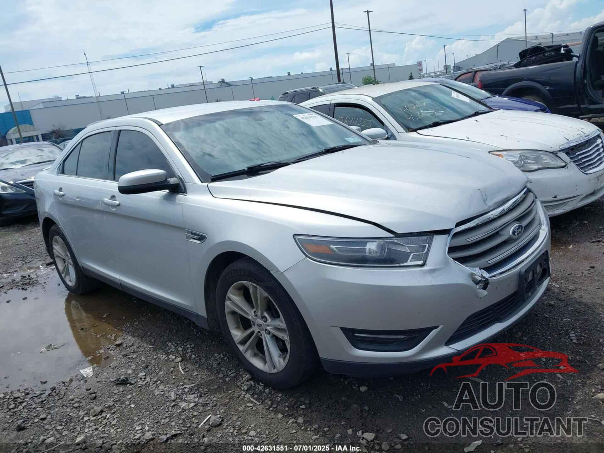 FORD TAURUS 2015 - 1FAHP2E83FG131616