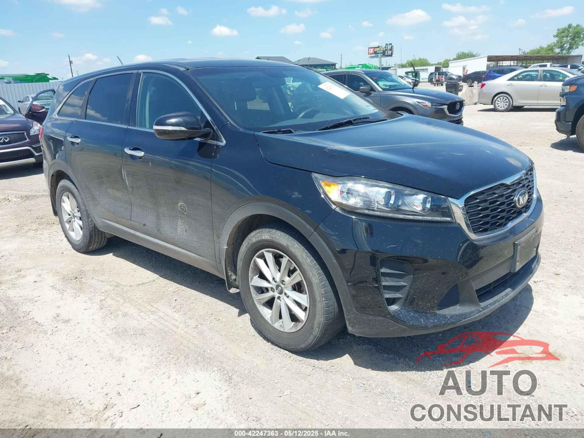 KIA SORENTO 2019 - 5XYPG4A30KG574962