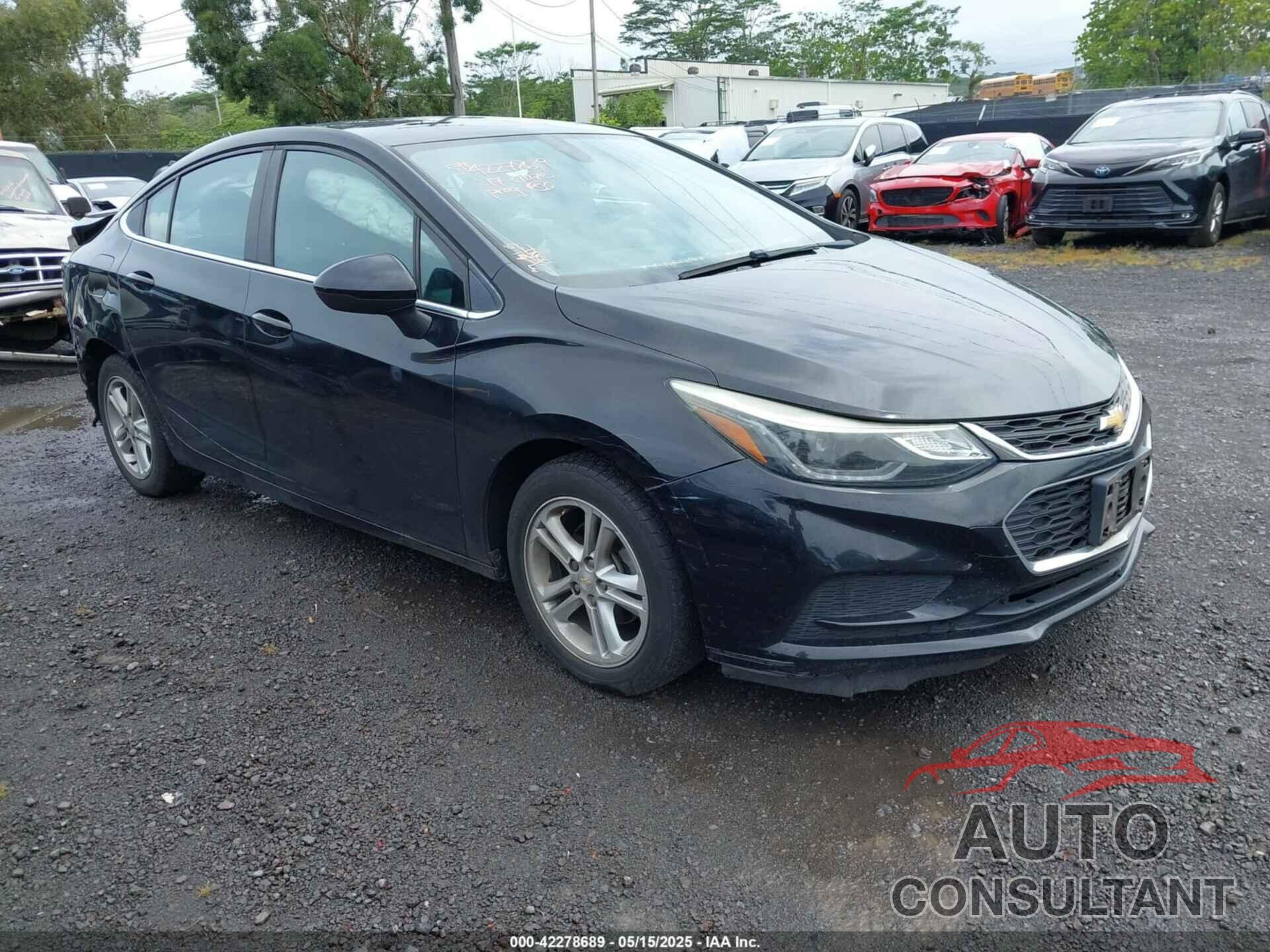 CHEVROLET CRUZE 2017 - 1G1BE5SM1H7175053
