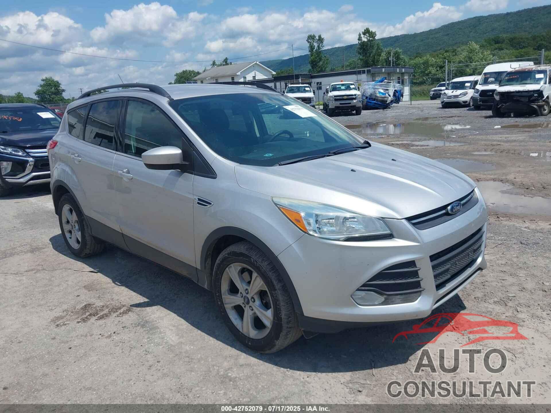 FORD ESCAPE 2016 - 1FMCU9GX7GUB78575