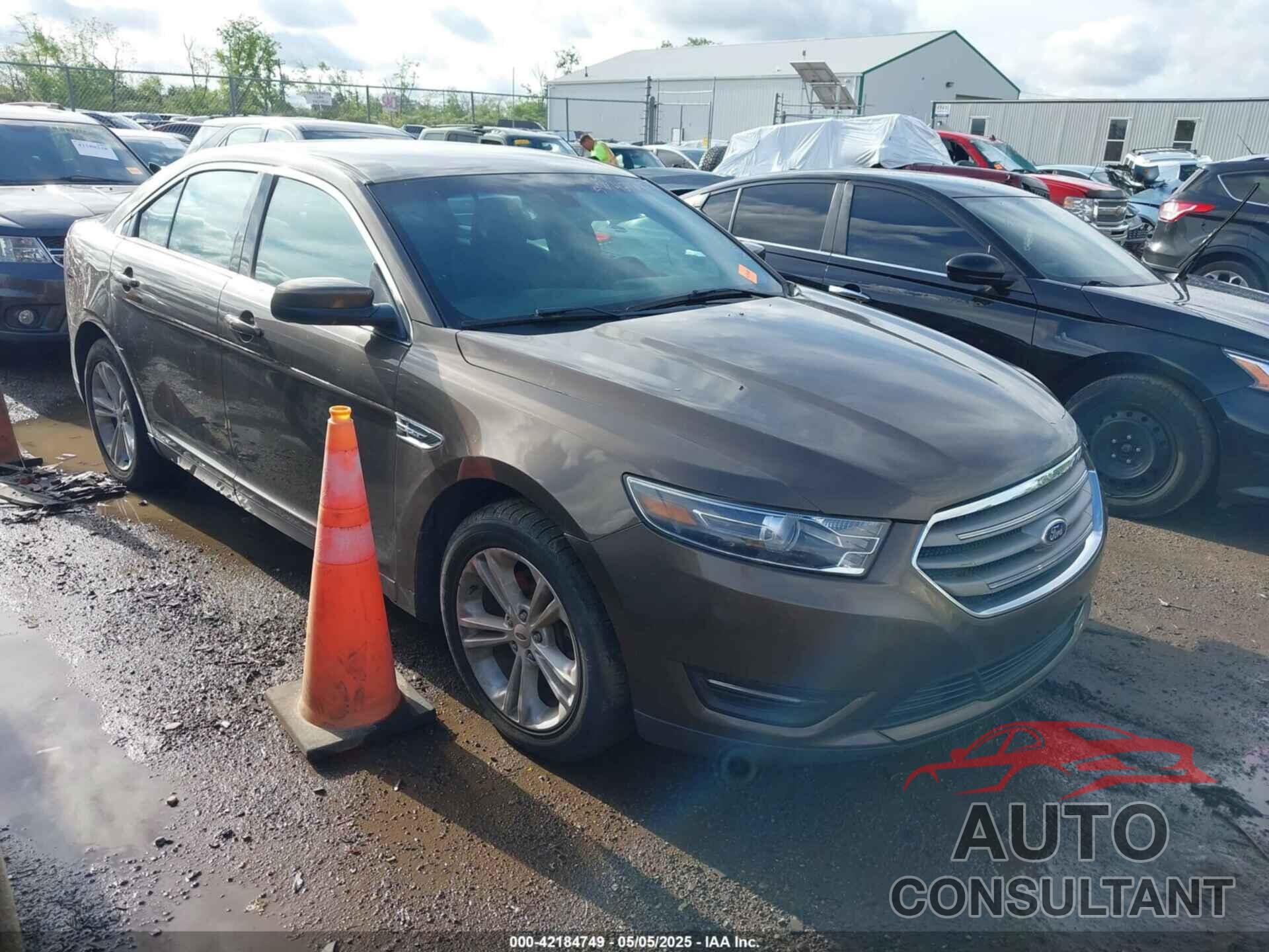 FORD TAURUS 2015 - 1FAHP2E87FG194170