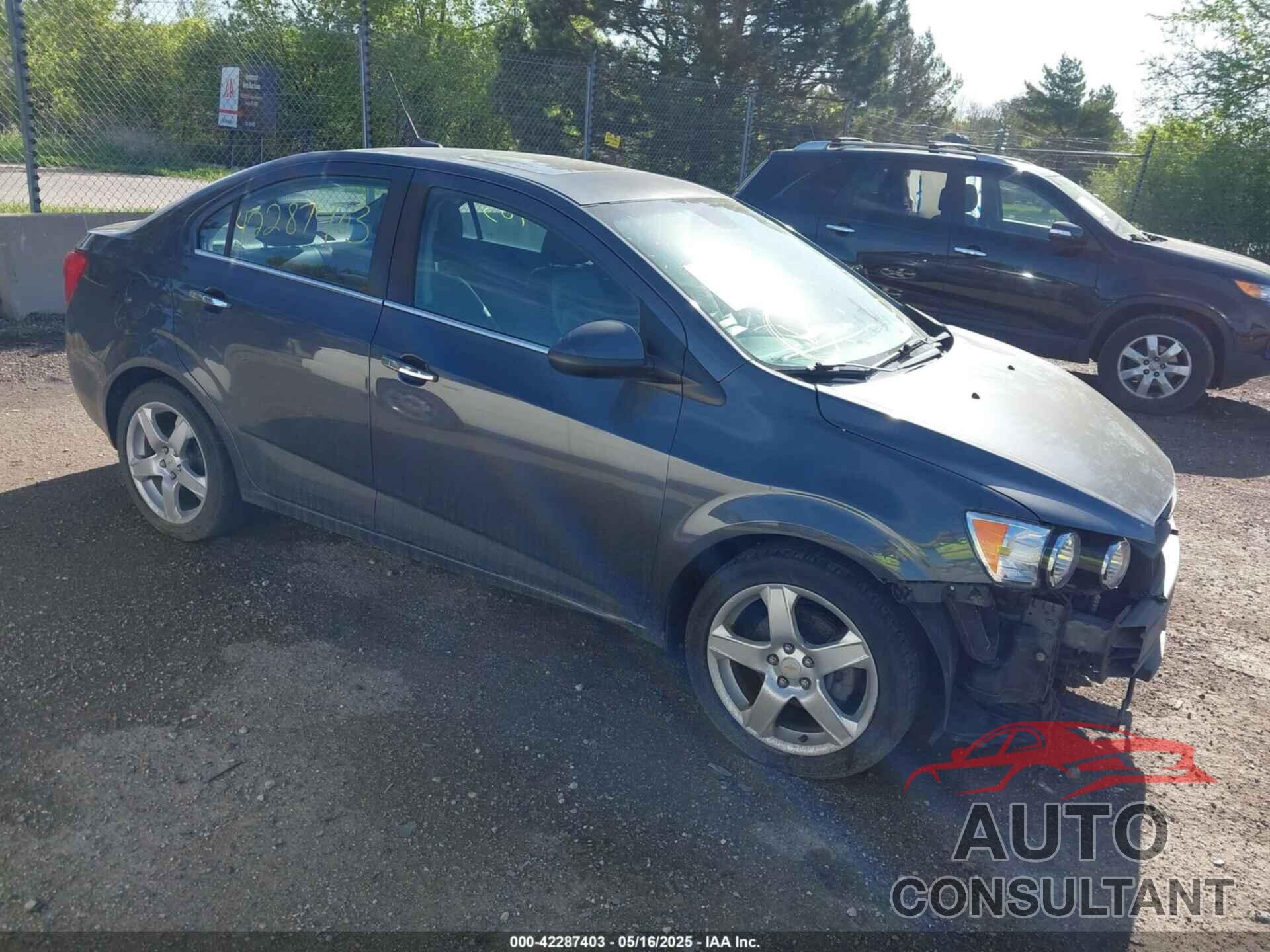 CHEVROLET SONIC 2012 - 1G1JE5SH6C4159469