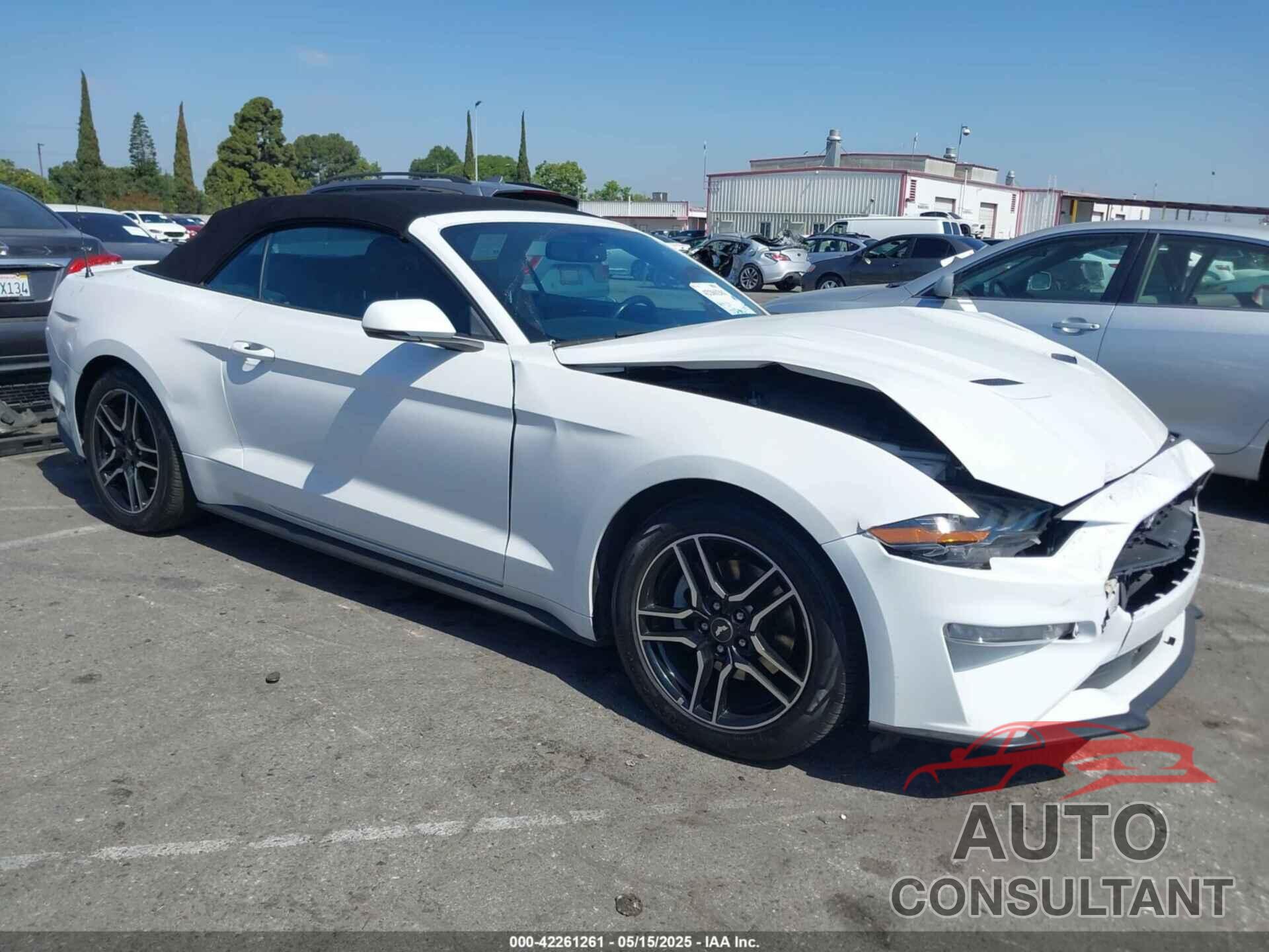 FORD MUSTANG 2018 - 1FATP8UH8J5111364