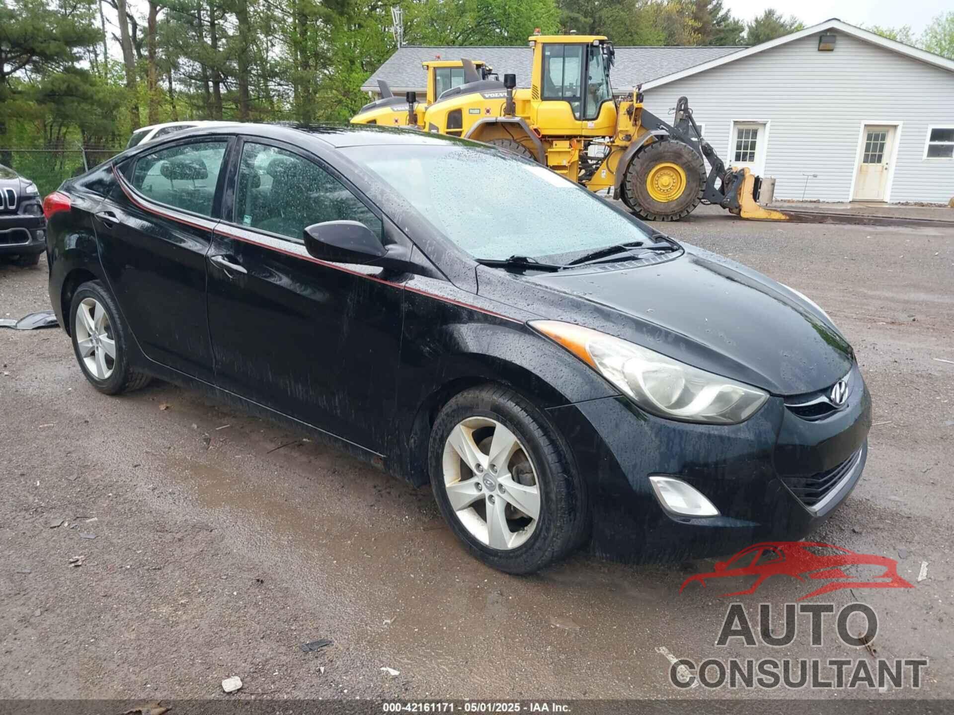 HYUNDAI ELANTRA 2013 - KMHDH4AE5DU571425