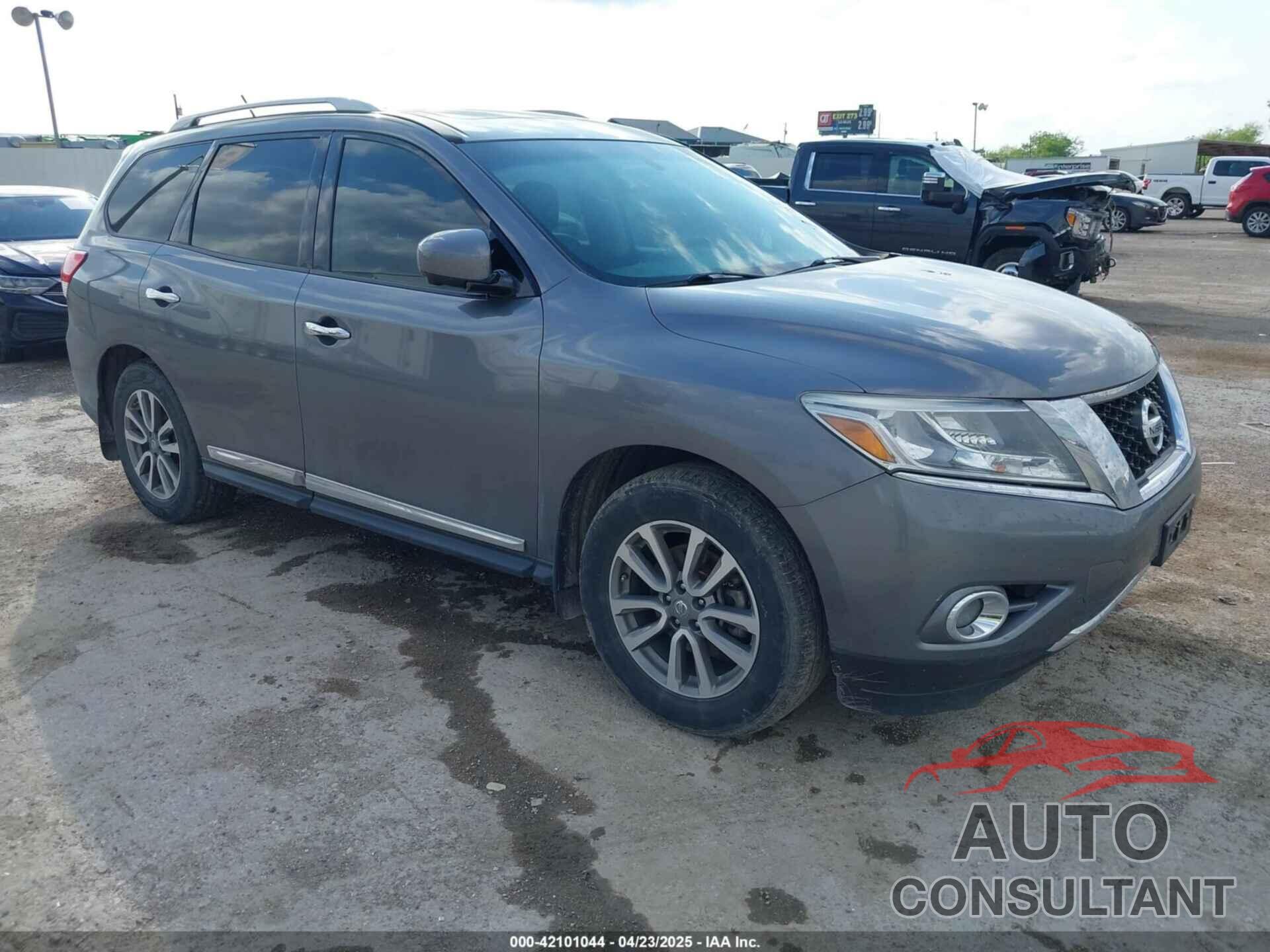 NISSAN PATHFINDER 2016 - 5N1AR2MM7GC654548
