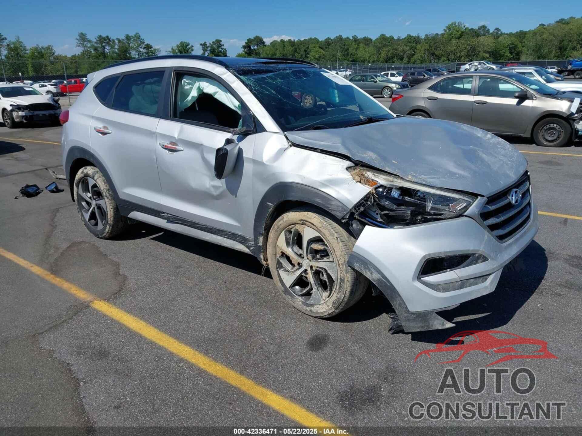 HYUNDAI TUCSON 2018 - KM8J3CA26JU697306