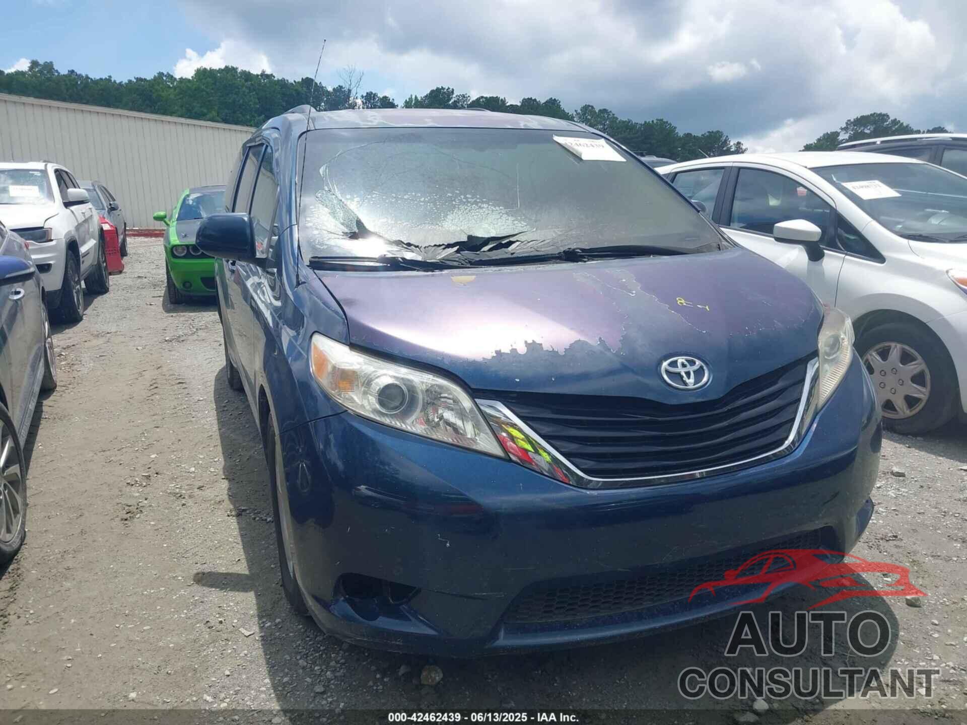 TOYOTA SIENNA 2012 - 5TDKK3DC8CS205172