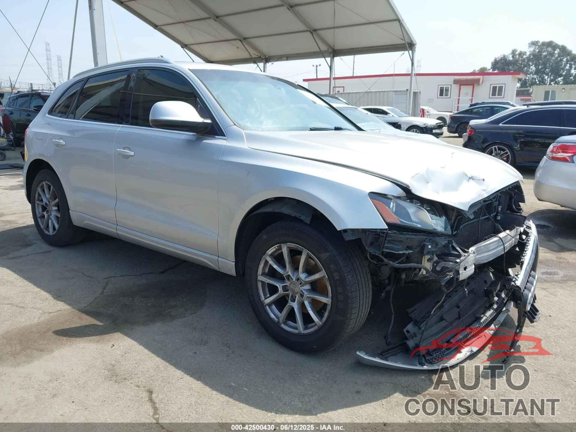 AUDI Q5 2010 - WA1LKAFP0AA019624