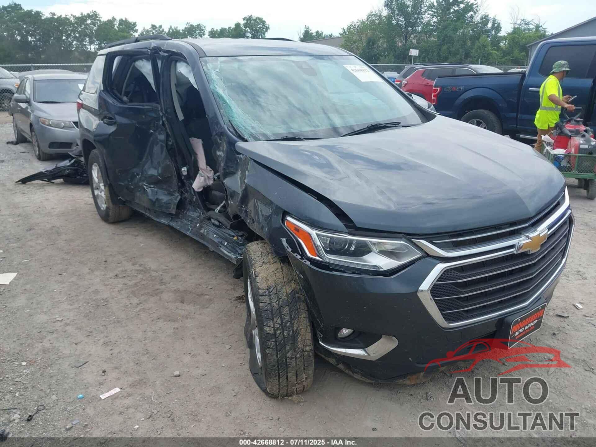 CHEVROLET TRAVERSE 2021 - 1GNEVGKW2MJ232320