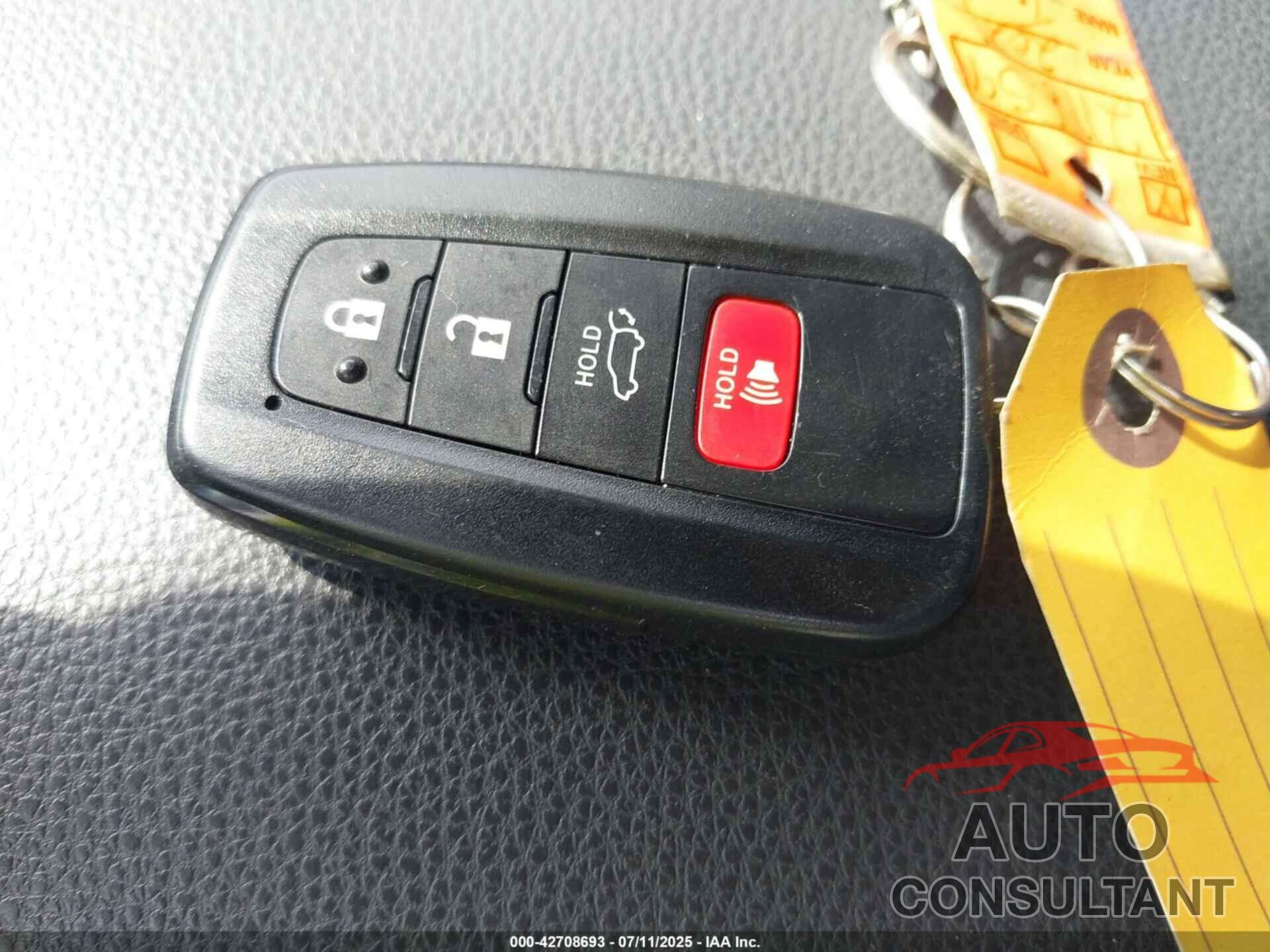 TOYOTA RAV4 HYBRID 2021 - JTMRWRFV2MD125044