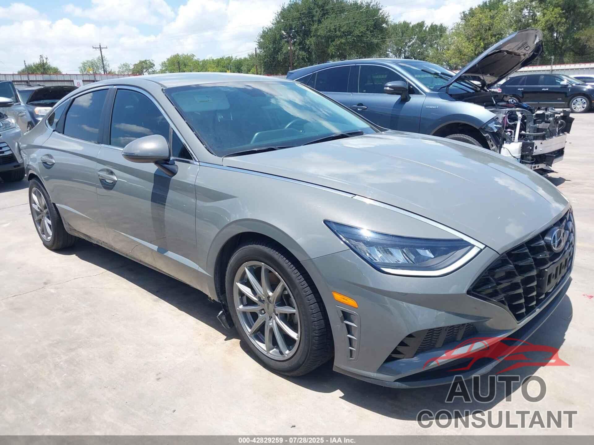HYUNDAI SONATA 2022 - KMHL64JA1NA229245